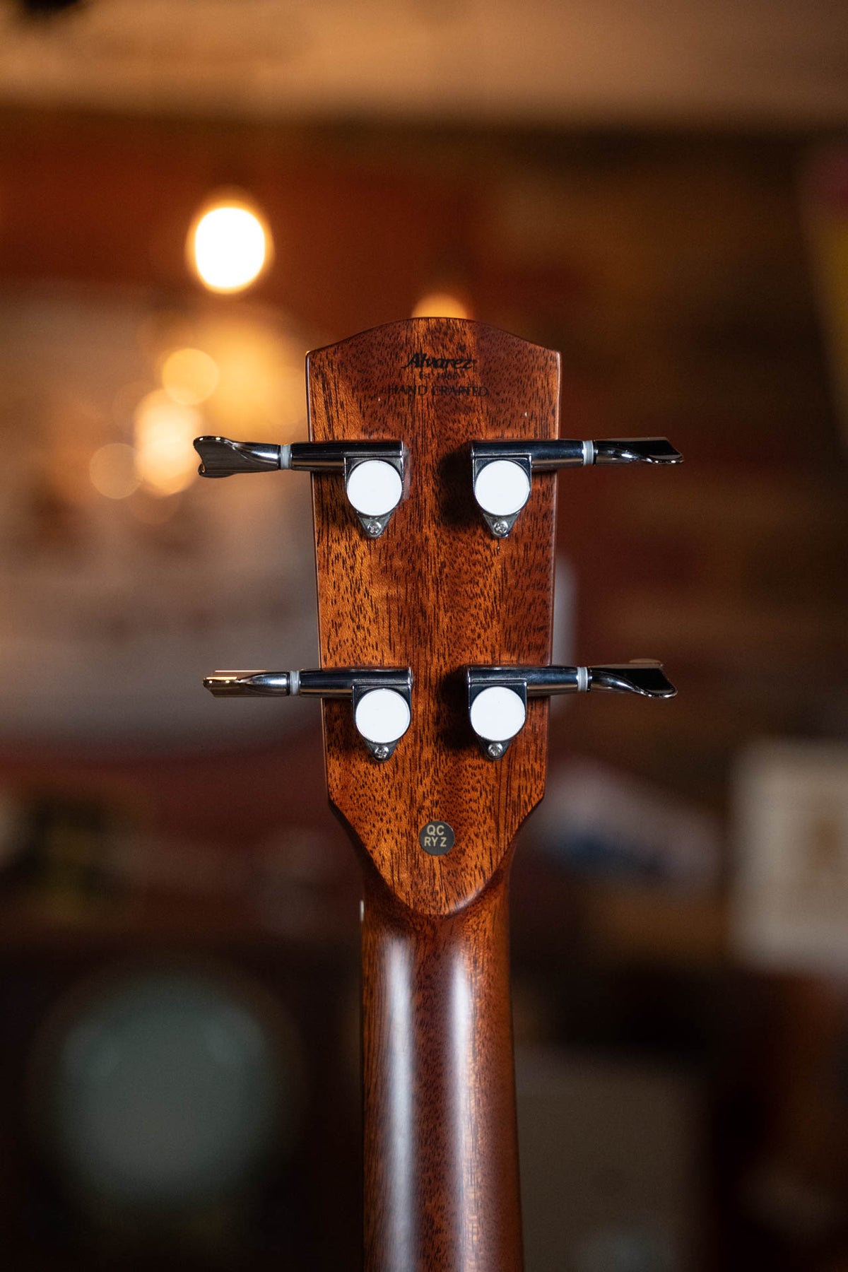 Alvarez AEB70ce Armrest Shadowburst Acoustic-Electric Bass Guitar #1602
