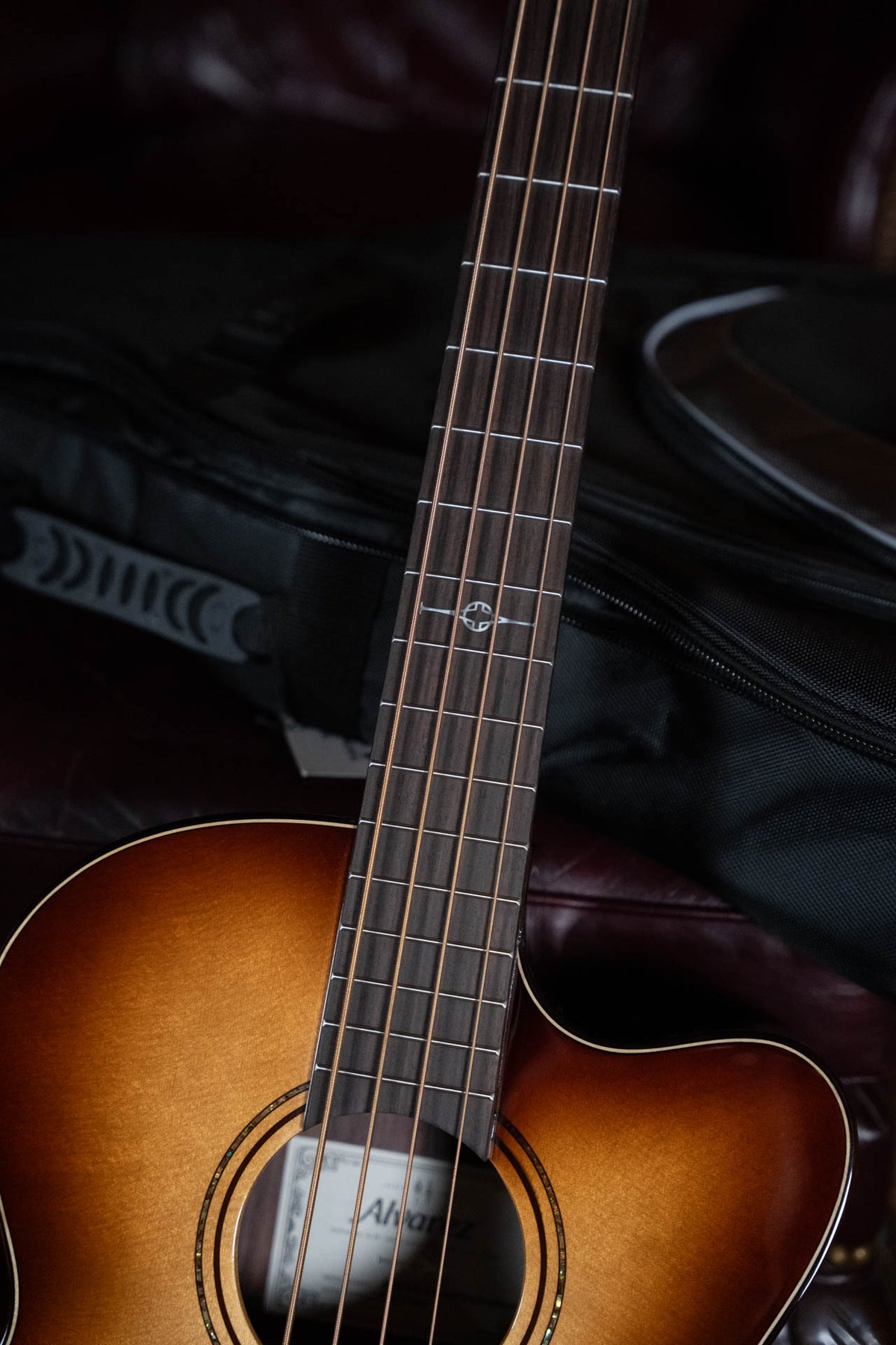 Alvarez AEB70ce Armrest Shadowburst Acoustic-Electric Bass Guitar #1602