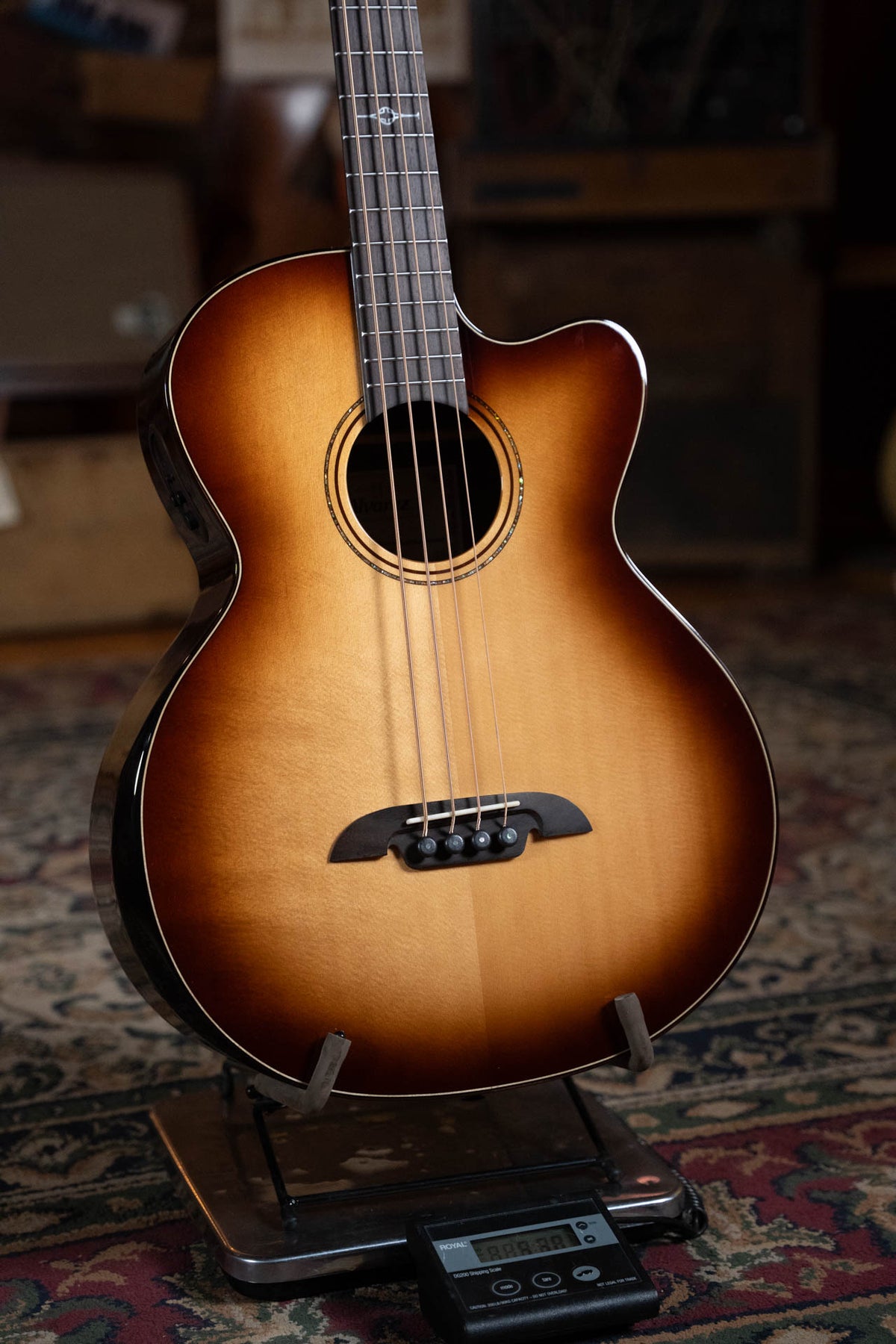Alvarez AEB70ce Armrest Shadowburst Acoustic-Electric Bass Guitar #1602