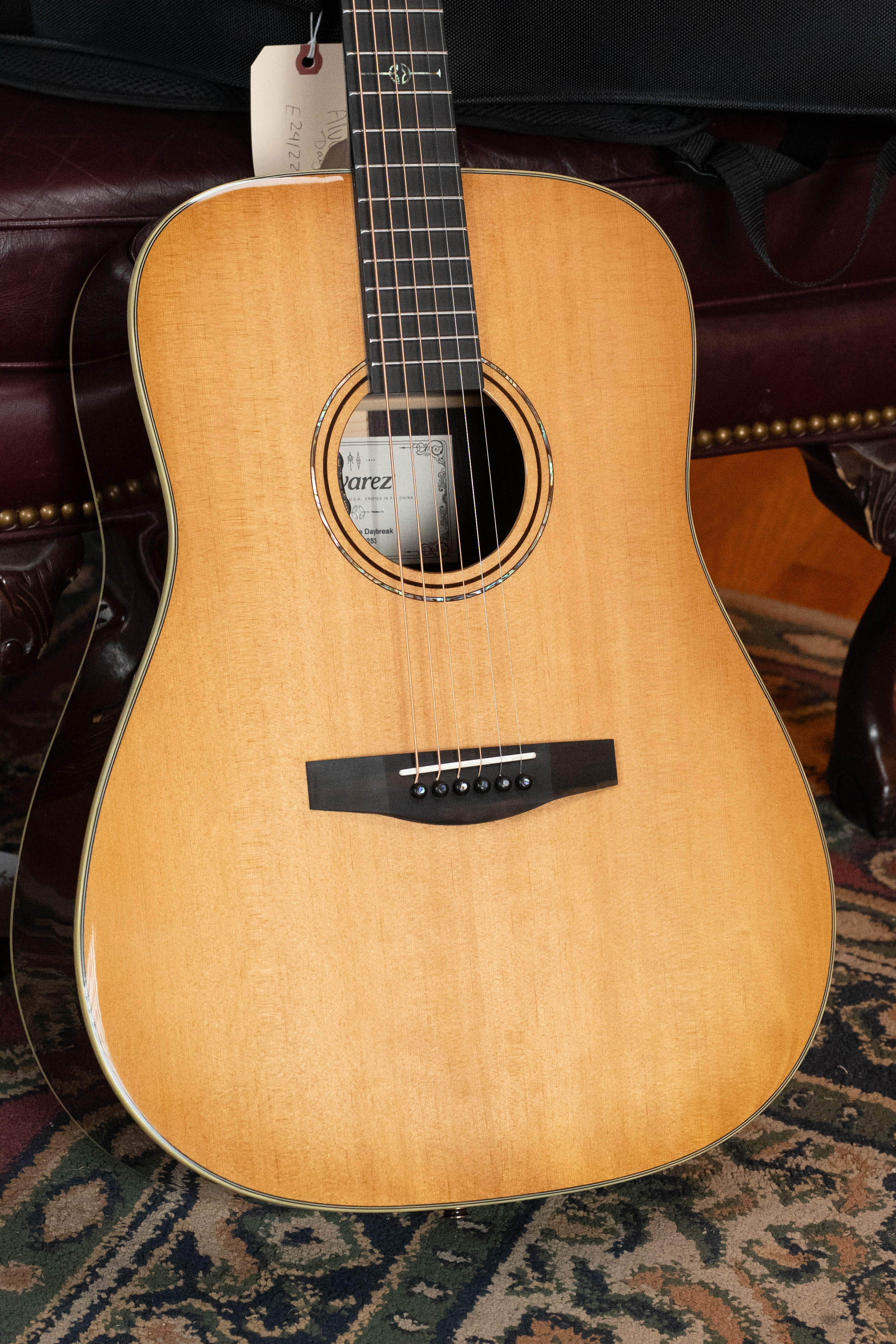 Alvarez LD70e Sitka/Rosewood Daybreak Dreadnought Guitar w/LR Baggs Electronics #2283