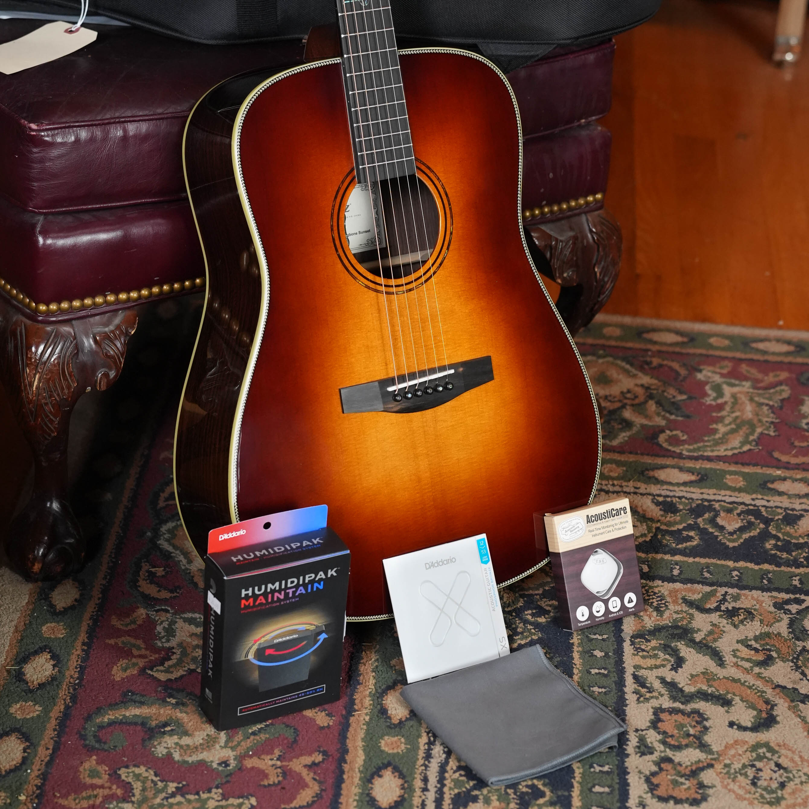 Alvarez LD70e Sitka/Rosewood Herringbone Sunset Dreadnought Guitar w/LR Baggs Electronics #2052