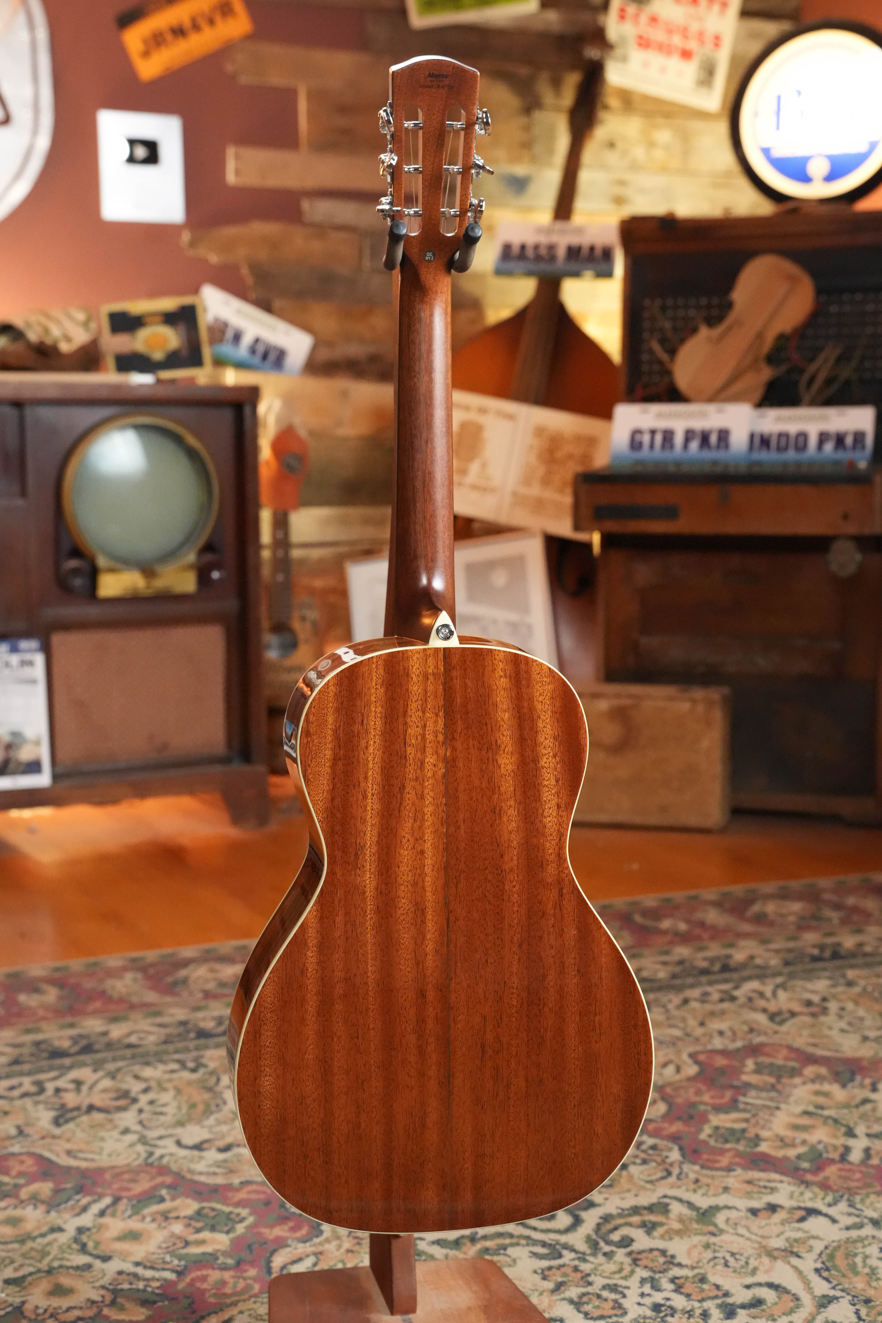 Alvarez LP60e Sitka/Mahogany Parlor Acoustic Guitar w/ L.R. Baggs HiFi Pickup #1147