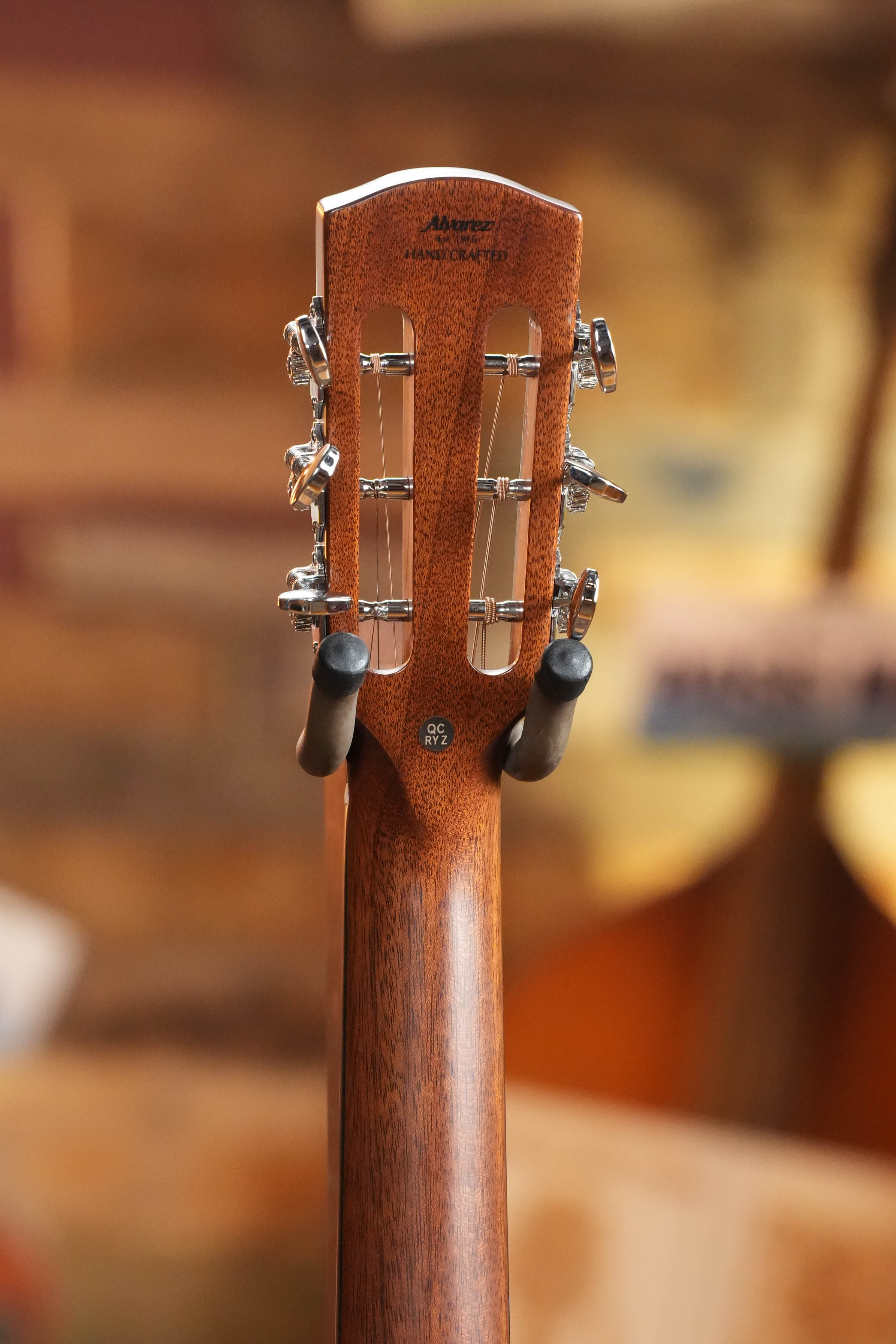 Alvarez LP60e Sitka/Mahogany Parlor Acoustic Guitar w/ L.R. Baggs HiFi Pickup #1147