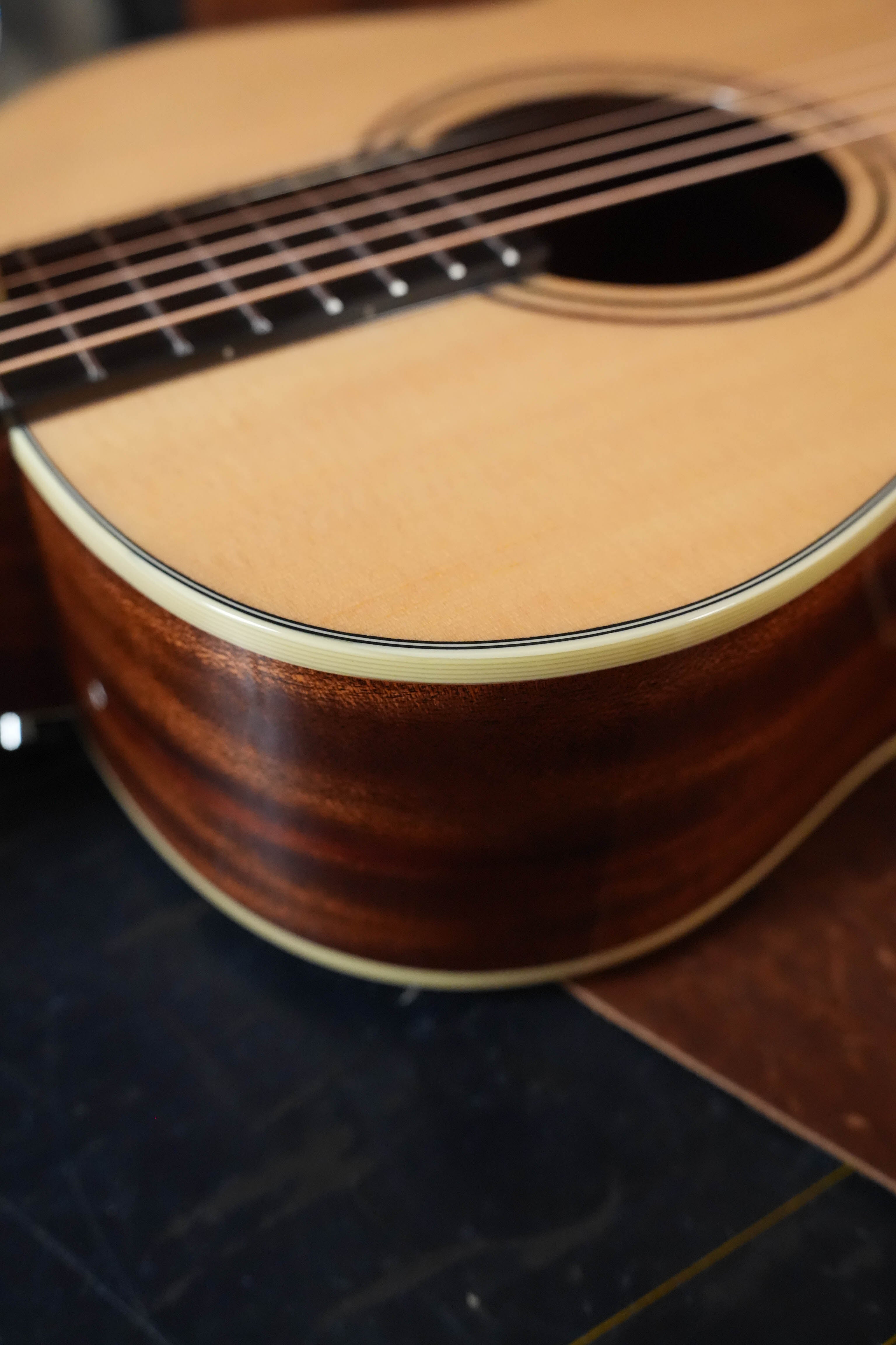 Alvarez LP60e Sitka/Mahogany Parlor Acoustic Guitar w/ L.R. Baggs HiFi Pickup #1147