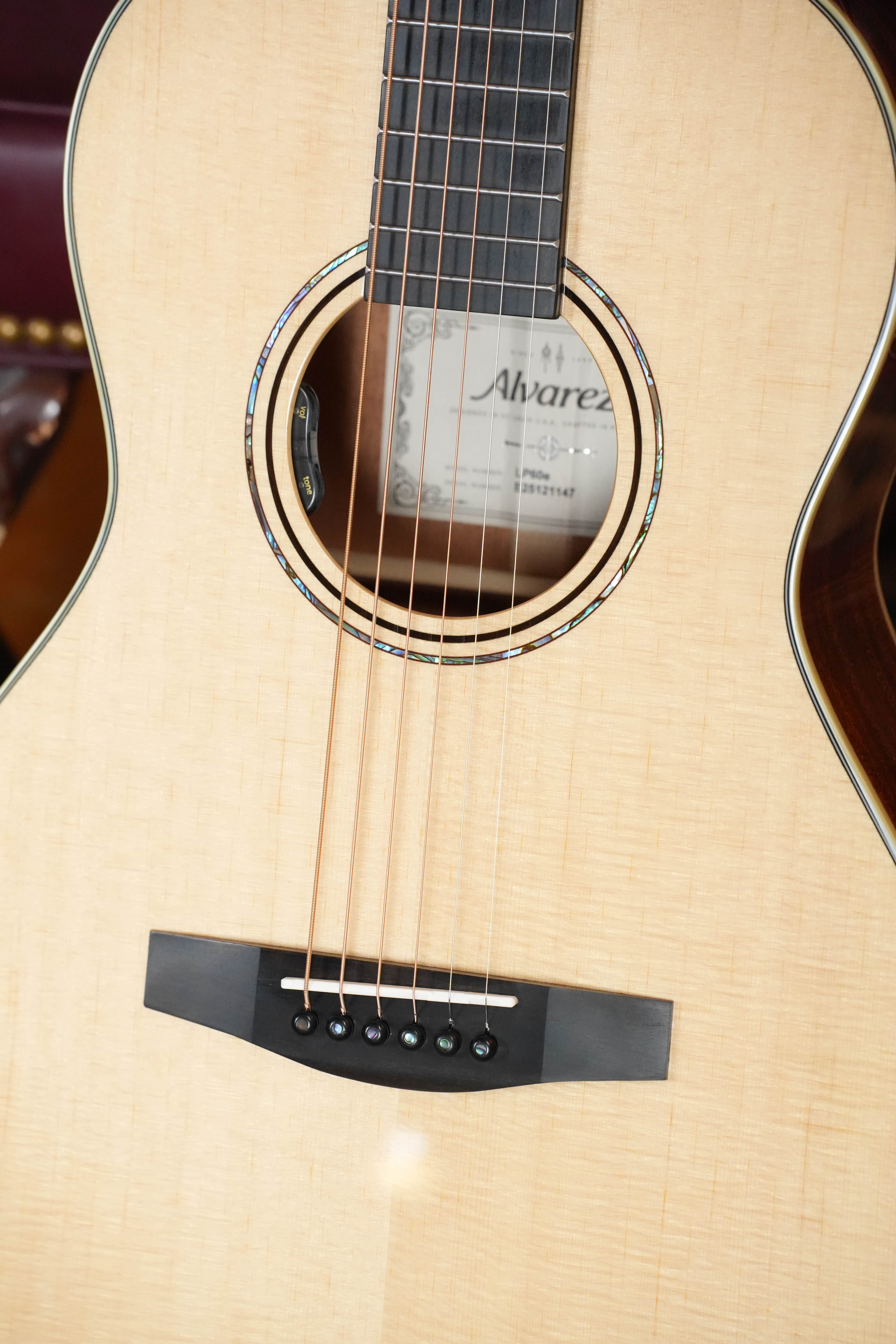 Alvarez LP60e Sitka/Mahogany Parlor Acoustic Guitar w/ L.R. Baggs HiFi Pickup #1147