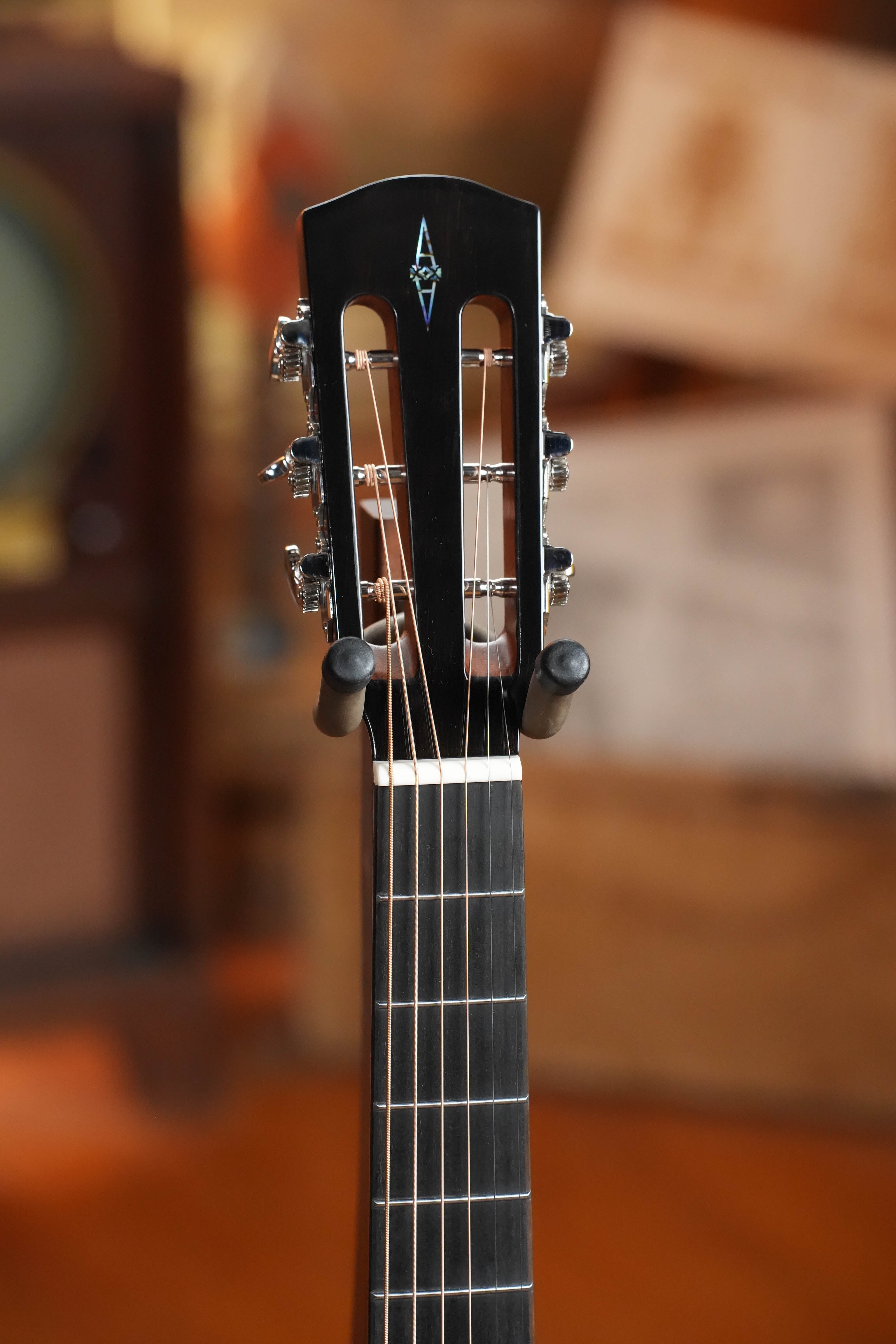 Alvarez LP60e Sitka/Mahogany Parlor Acoustic Guitar w/ L.R. Baggs HiFi Pickup #1147