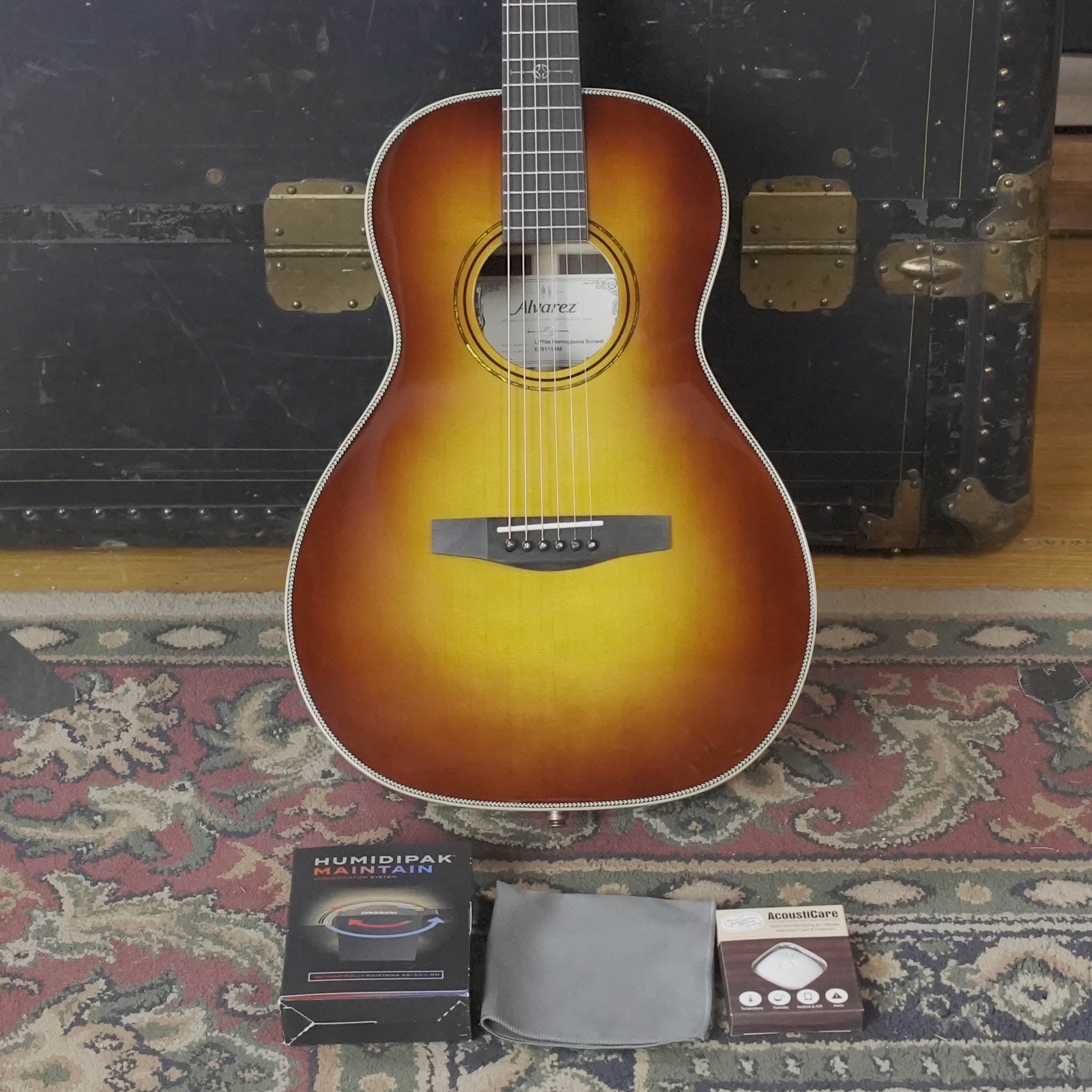 Alvarez Laureate LP70e Herringbone Sunset Sitka/East Indian Rosewood Parlor Guitar w/LR Baggs HiFi Pickup #1455