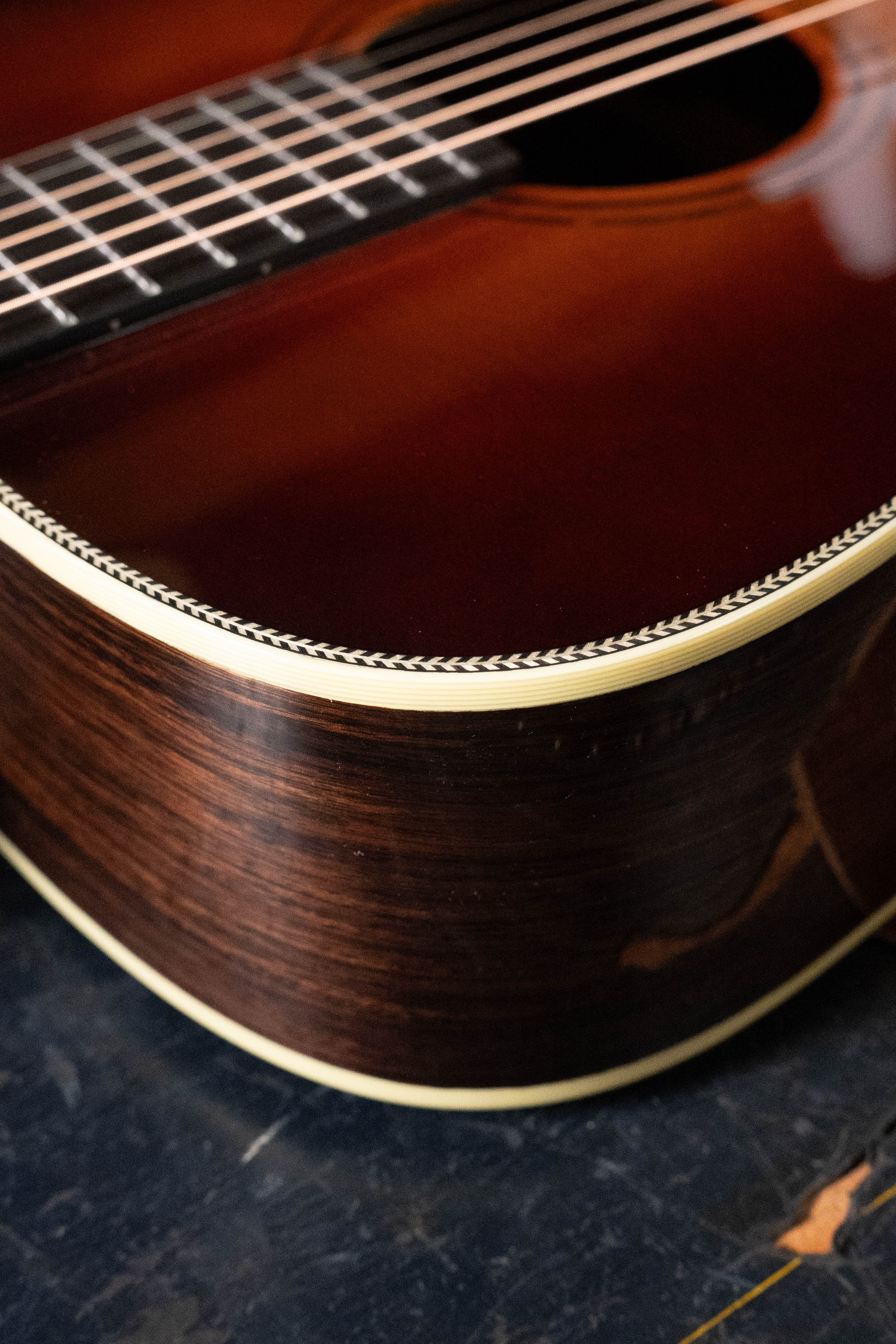 Alvarez Laureate Series LDR70e Sitka/Rosewood Herringbone Sunset Slope Shoulder Dreadnought Guitar w/LR Baggs Hifi Pickup #2053