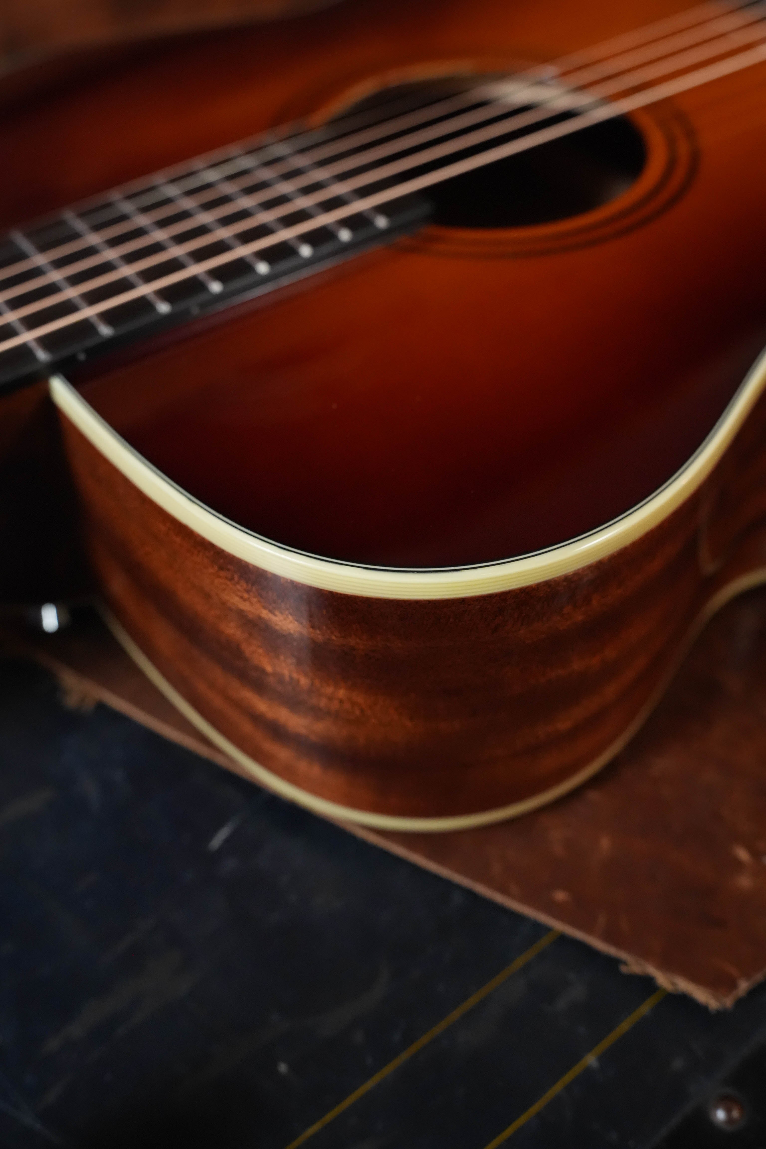 Alvarez Laureate Series LF60e Sunset Sitka/Mahogany OM Guitar w/LR Baggs Hifi Pickup #1963