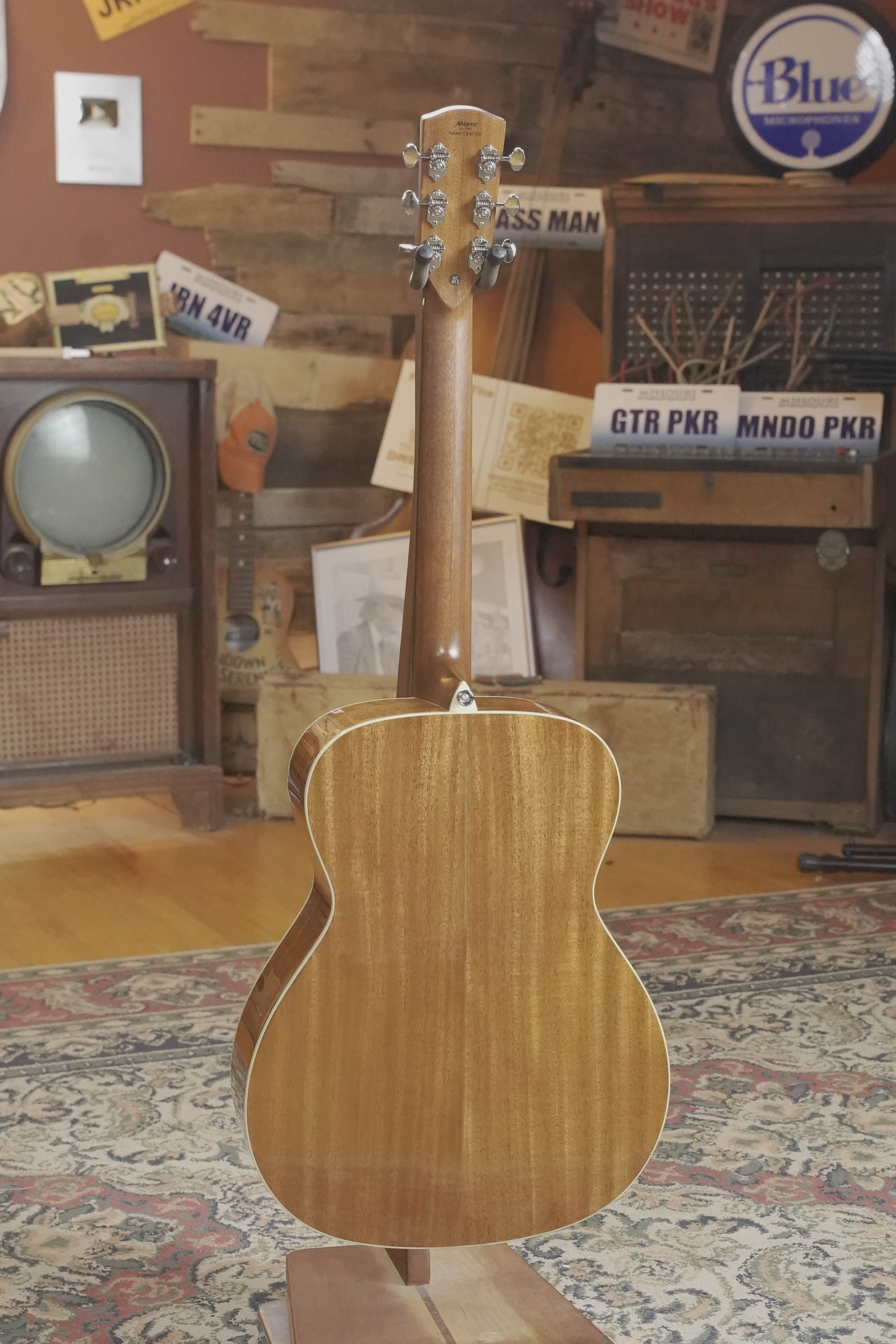 Alvarez Laureate Series LF60e Sunset Sitka/Mahogany OM Guitar w/LR Baggs Hifi Pickup #2015