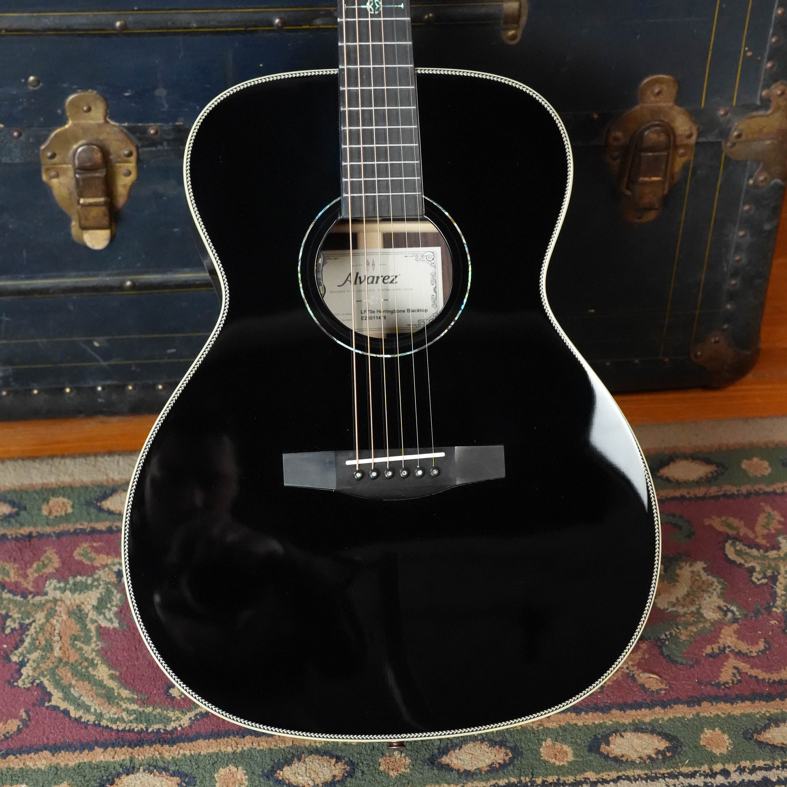 Alvarez Laureate Series LF70e Herringbone Blacktop Sitka/Rosewood Sunset OM Guitar w/LR Baggs Hifi Pickup #1478