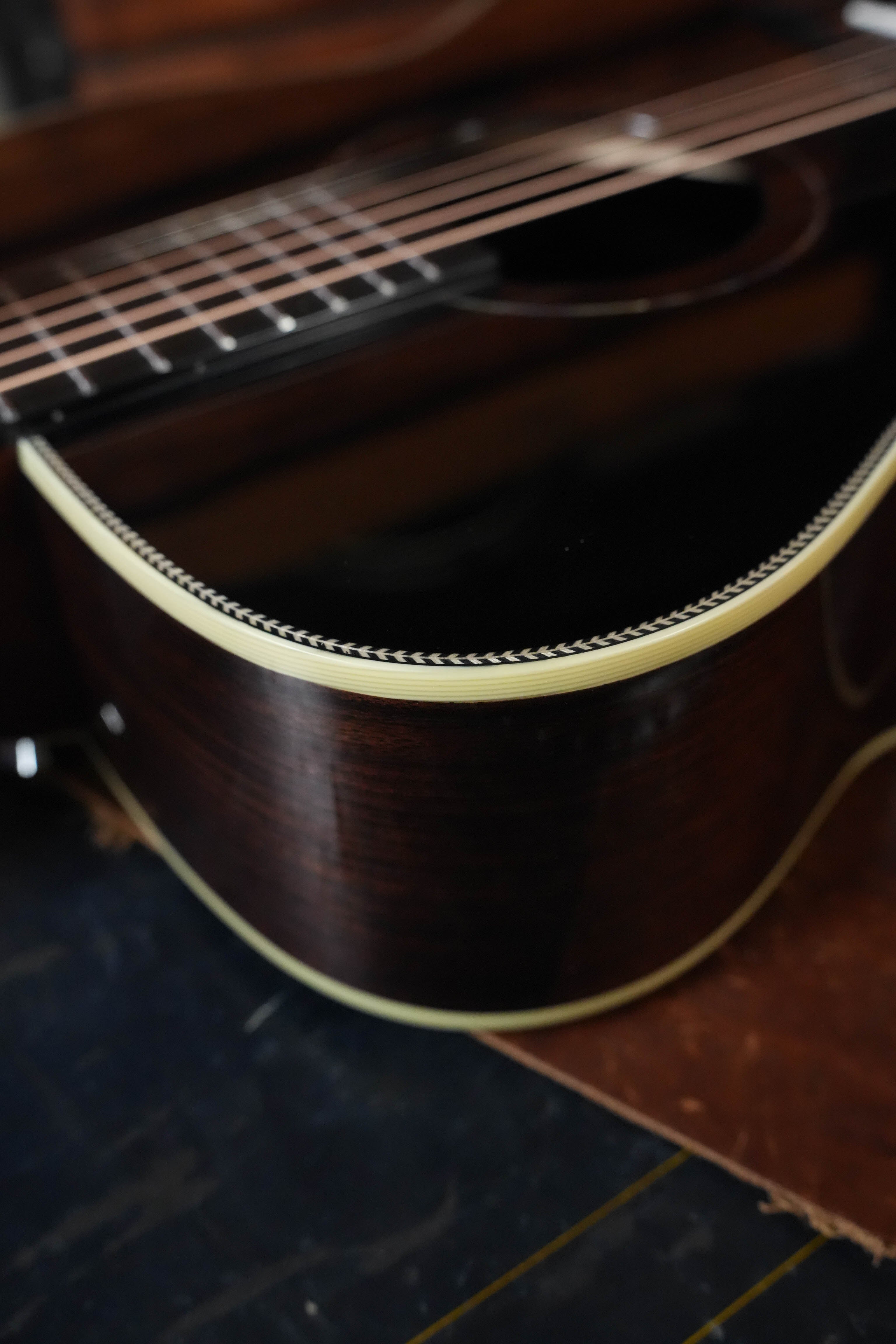 Alvarez Laureate Series LF70e Herringbone Blacktop Sitka/Rosewood Sunset OM Guitar w/LR Baggs Hifi Pickup #1478