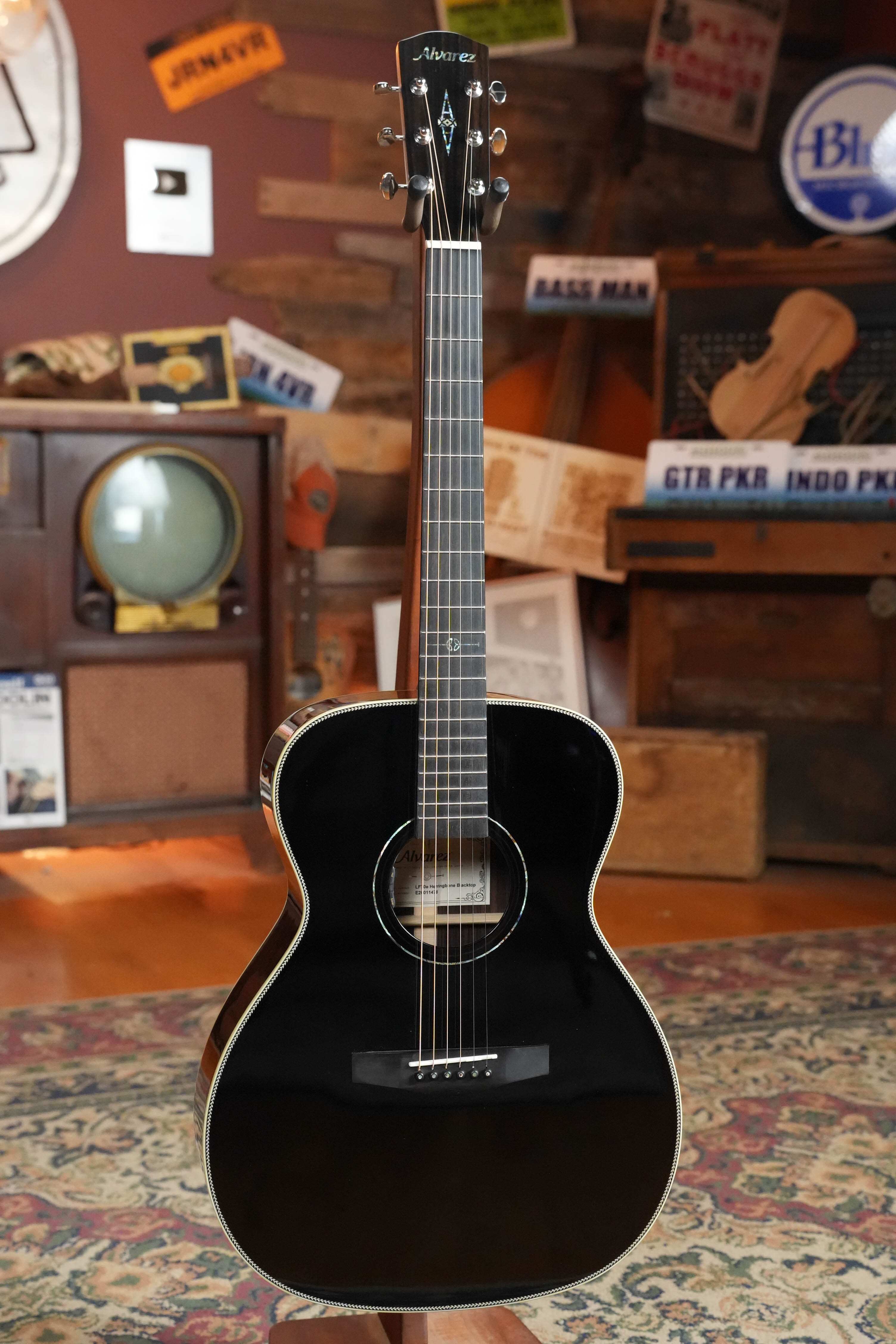Alvarez Laureate Series LF70e Herringbone Blacktop Sitka/Rosewood Sunset OM Guitar w/LR Baggs Hifi Pickup #1478