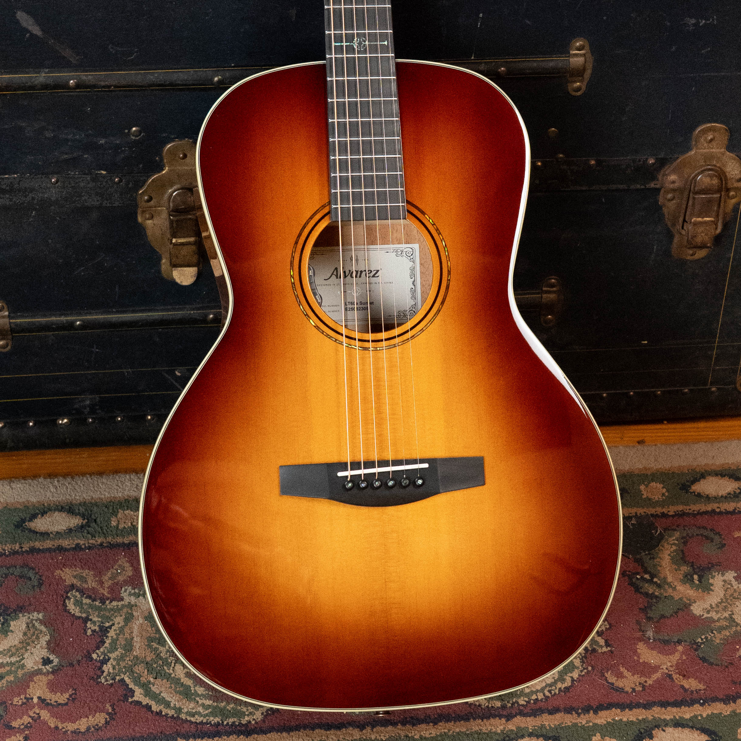 Alvarez Laureate Series LT60e Sunset Sitka/Mahogany OOO Guitar w/LR Baggs Hifi Pickup #2305