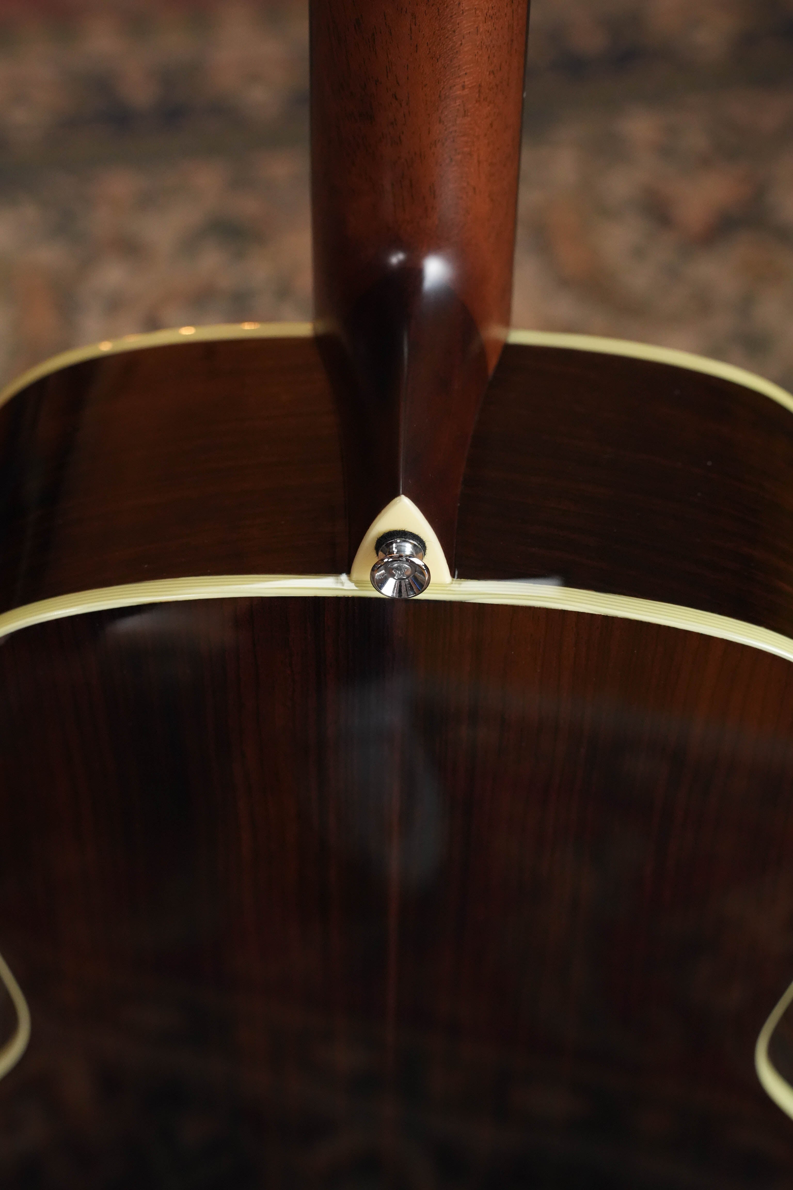 Alvarez Laureate Series LT70e Sitka/Rosewood Herringbone Sunset OOO Guitar w/LR Baggs Electronics #1455