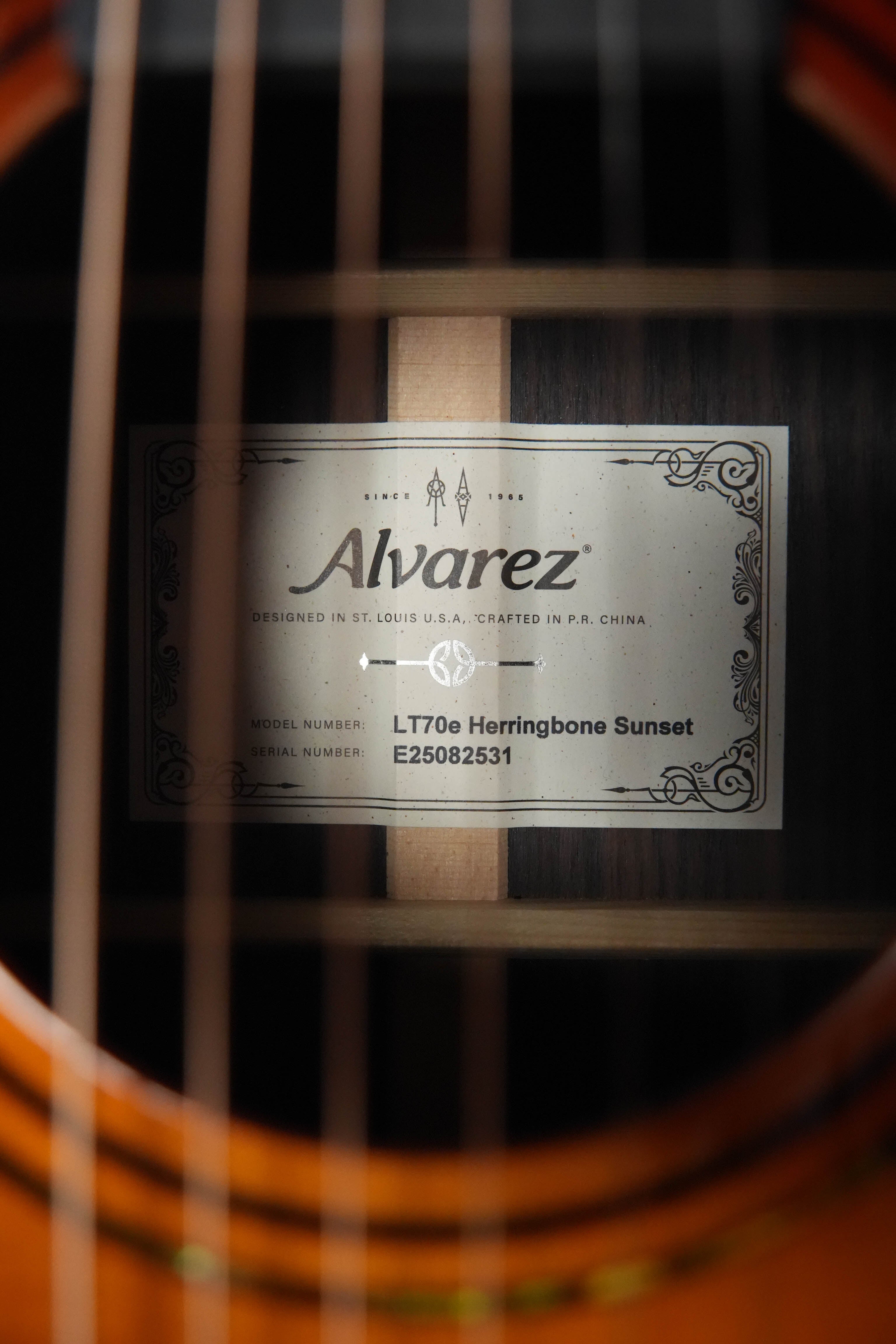 Alvarez Laureate Series LT70e Sitka/Rosewood Herringbone Sunset OOO Guitar w/LR Baggs Electronics #2531