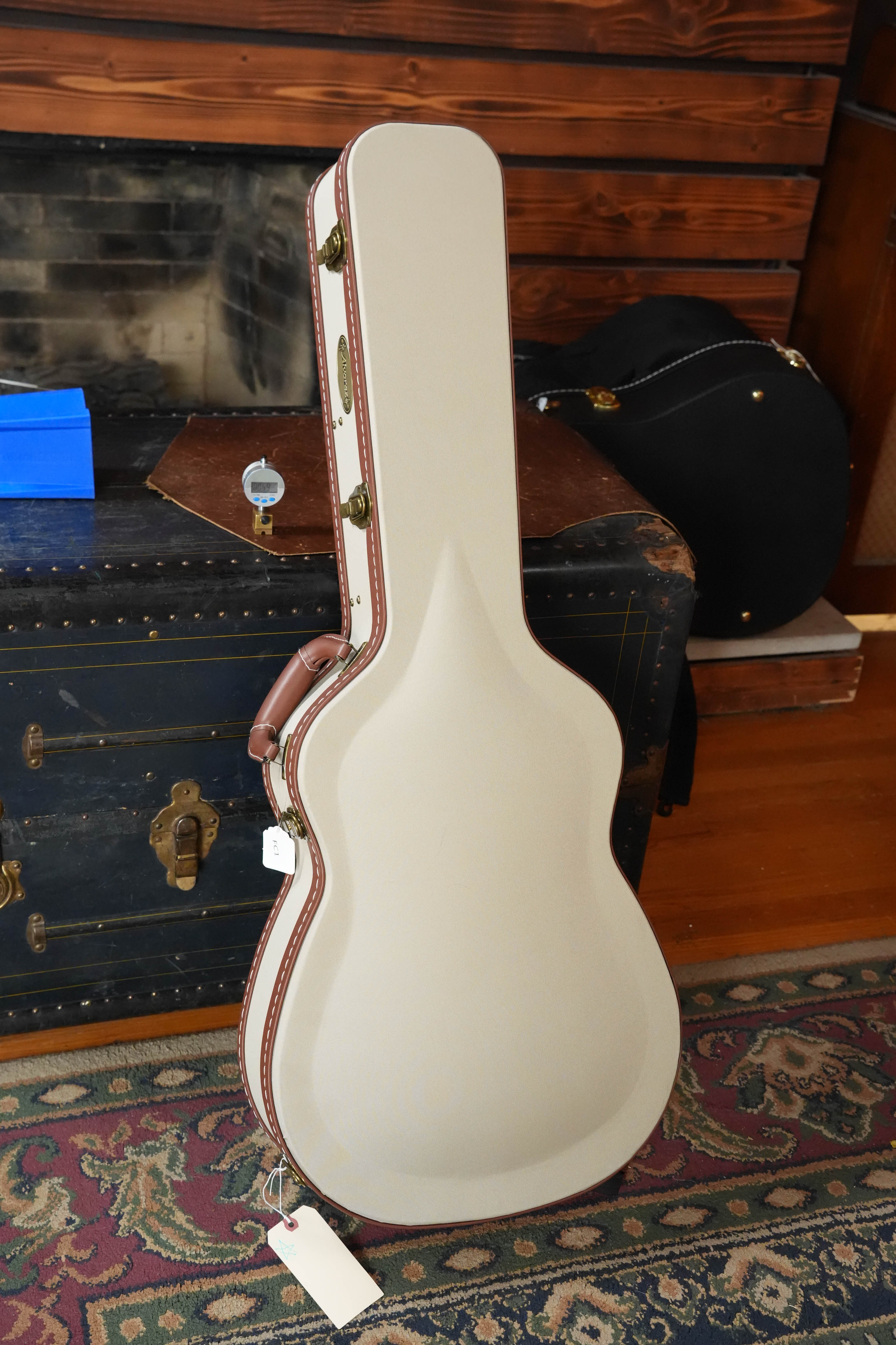 Alvarez Yairi Honduran Series FYM60HD Adirondack/Vintage Honduran Mahogany OM Acoustic Guitar #7702