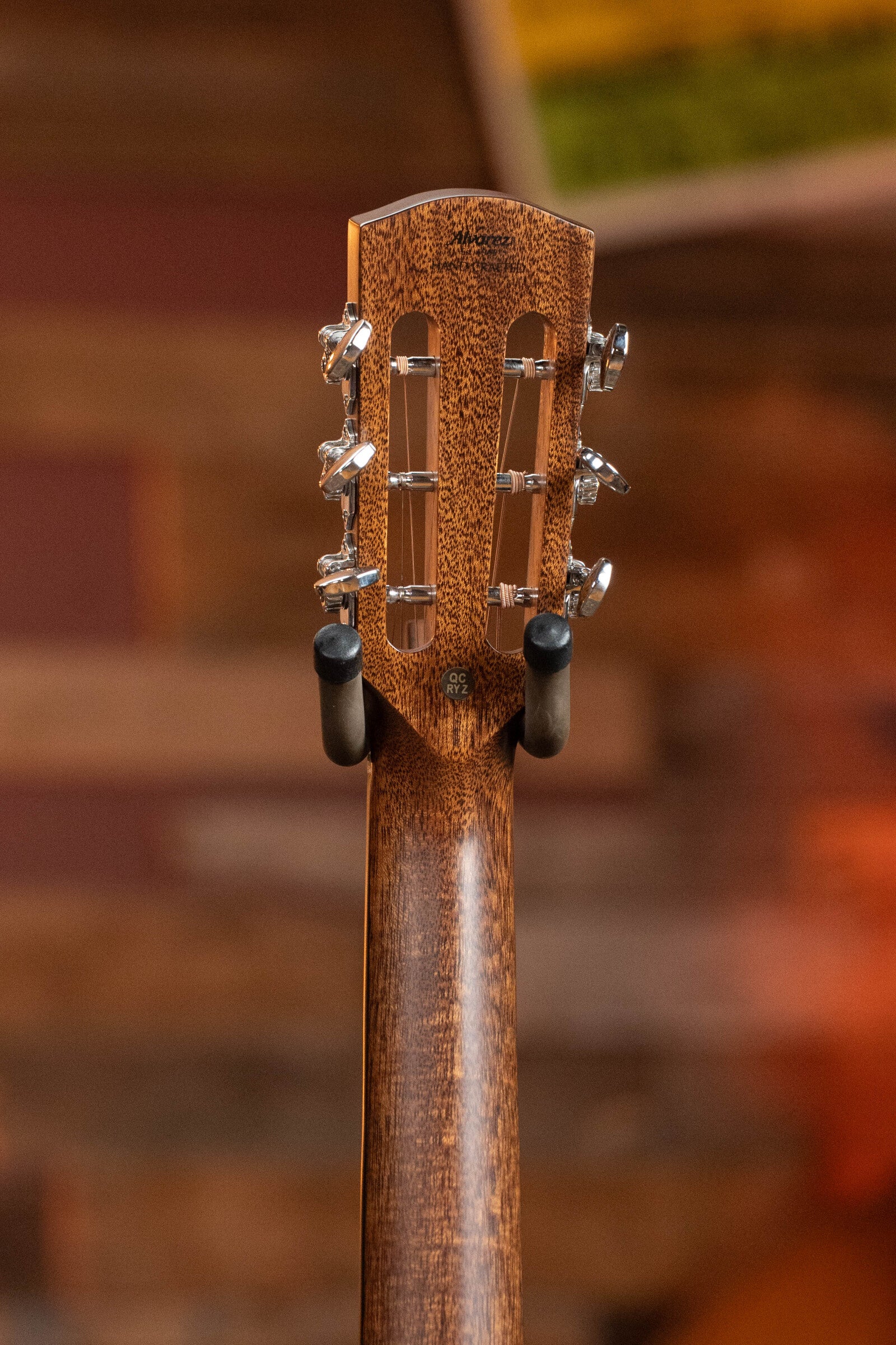 Alvarez Laureate LP70e Herringbone Sunset Sitka/East Indian Rosewood Parlor Guitar w/LR Baggs HiFi Pickup #2156