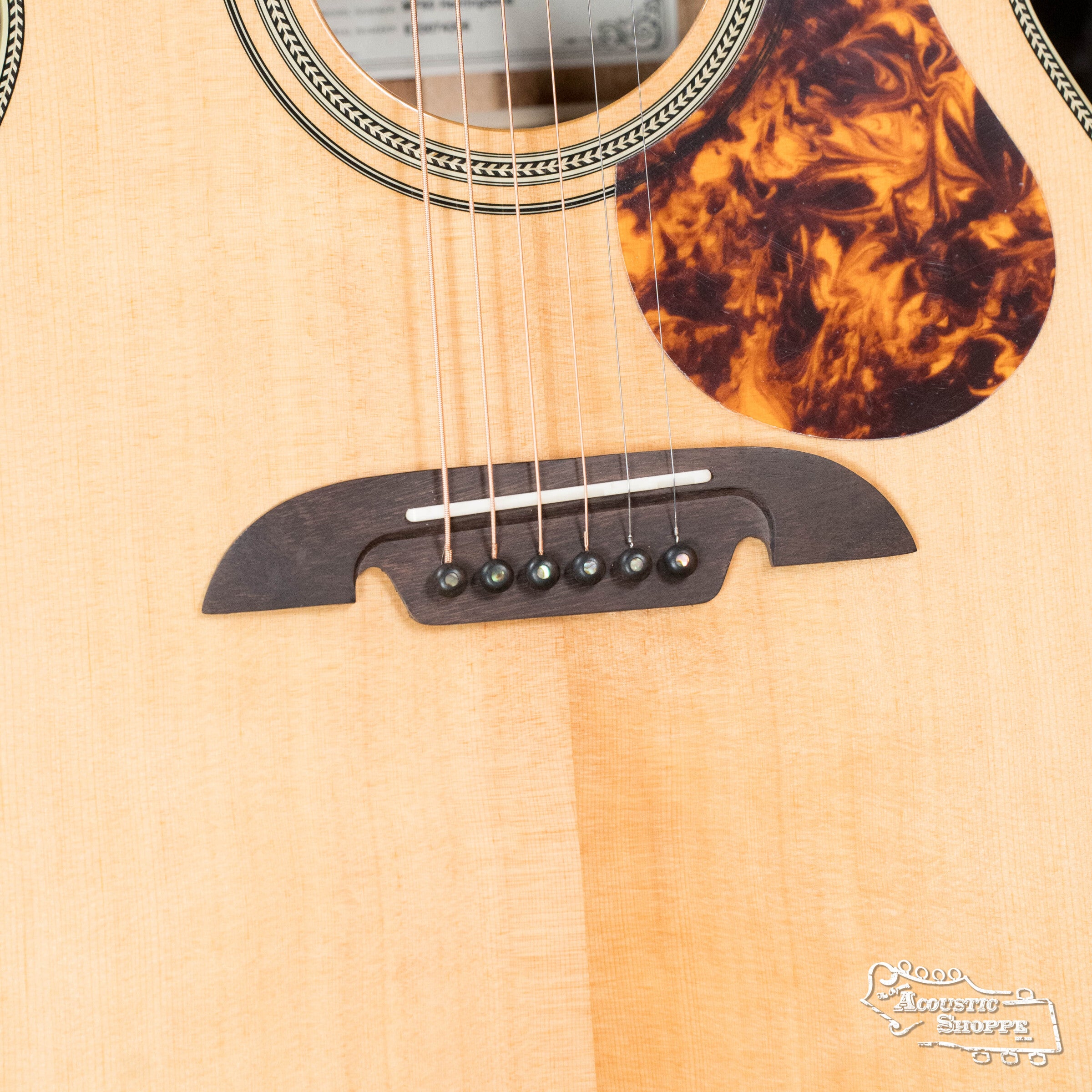 Alvarez Masterworks Series MF60 Herringbone Sitka/African Mahogany Orchestra Model Acoustic Guitar #4206