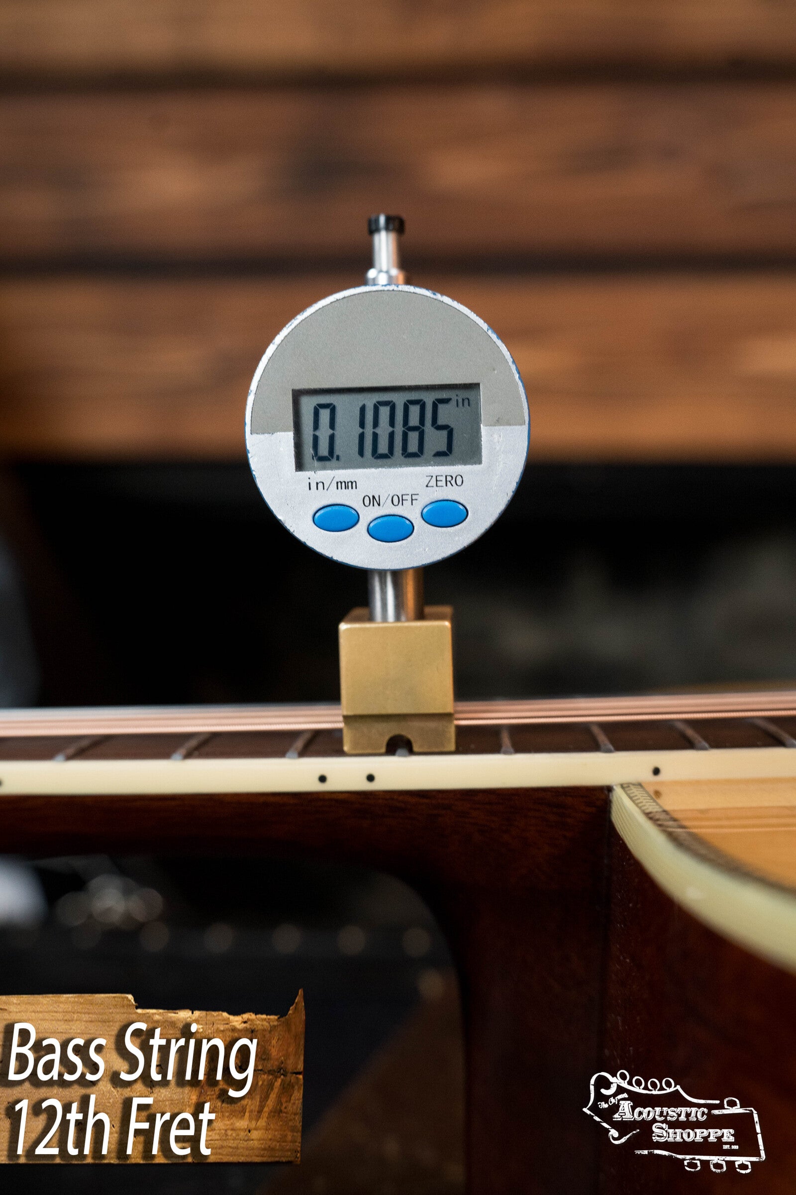 Alvarez Masterworks Series MF60 Herringbone Sitka/African Mahogany Orchestra Model Acoustic Guitar #4206