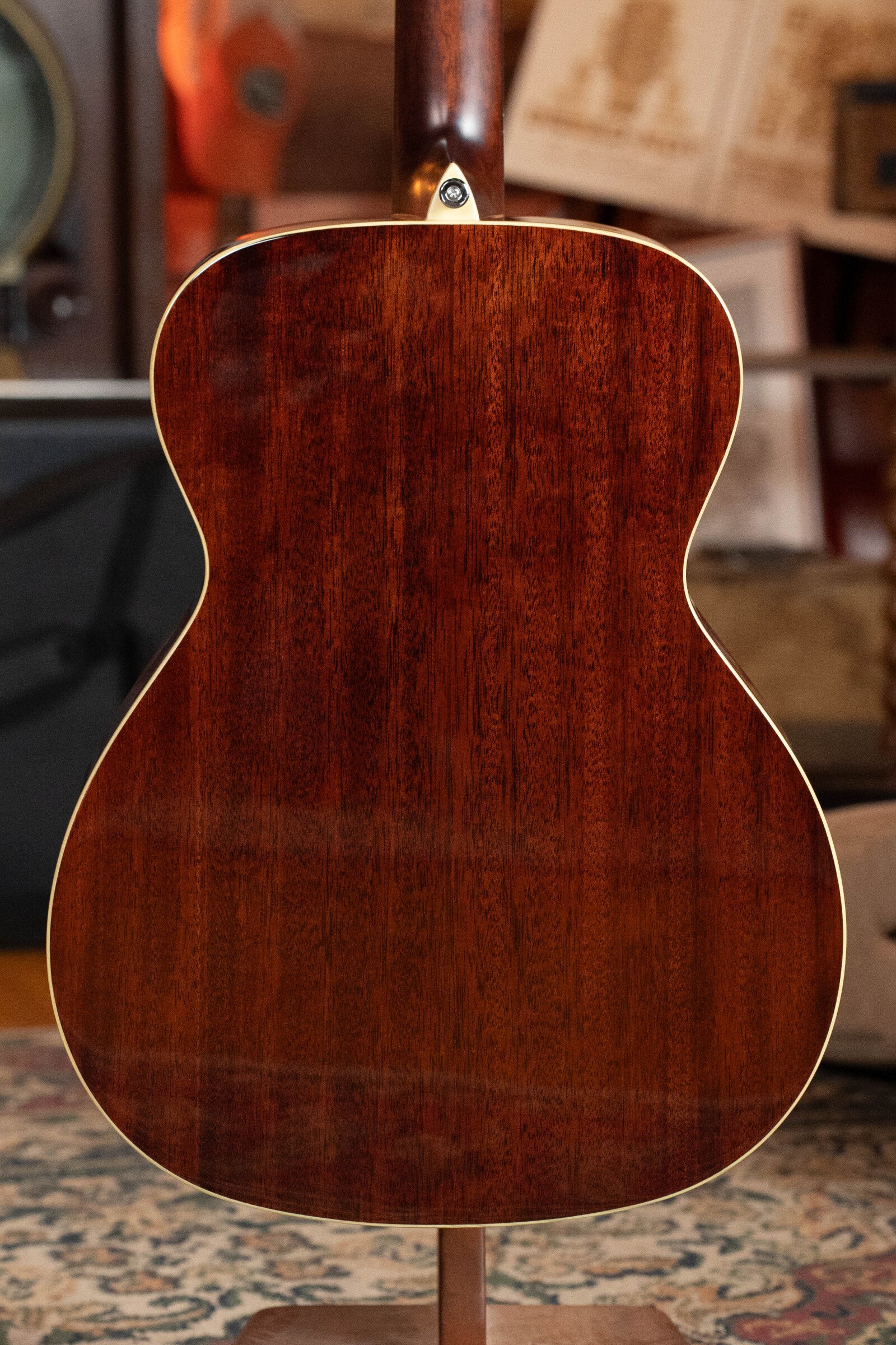 Alvarez Masterworks Series MF60 Herringbone Sitka/African Mahogany Orchestra Model Acoustic Guitar #2407