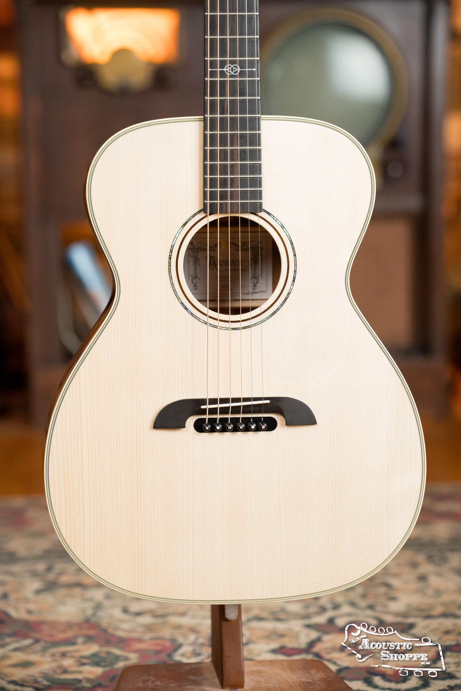 Alvarez Yairi Honduran Series FYM60HD Adirondack/Vintage Honduran Mahogany OM Acoustic Guitar #6630