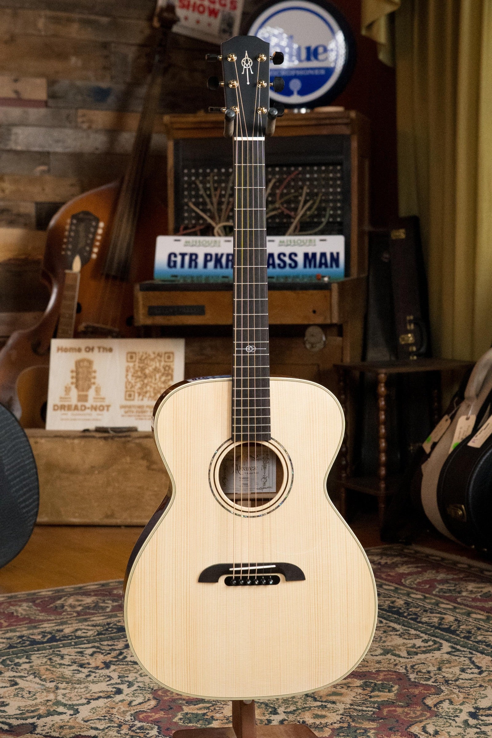 Alvarez Yairi Honduran Series FYM60HD Adirondack/Vintage Honduran Mahogany OM Acoustic Guitar #7059