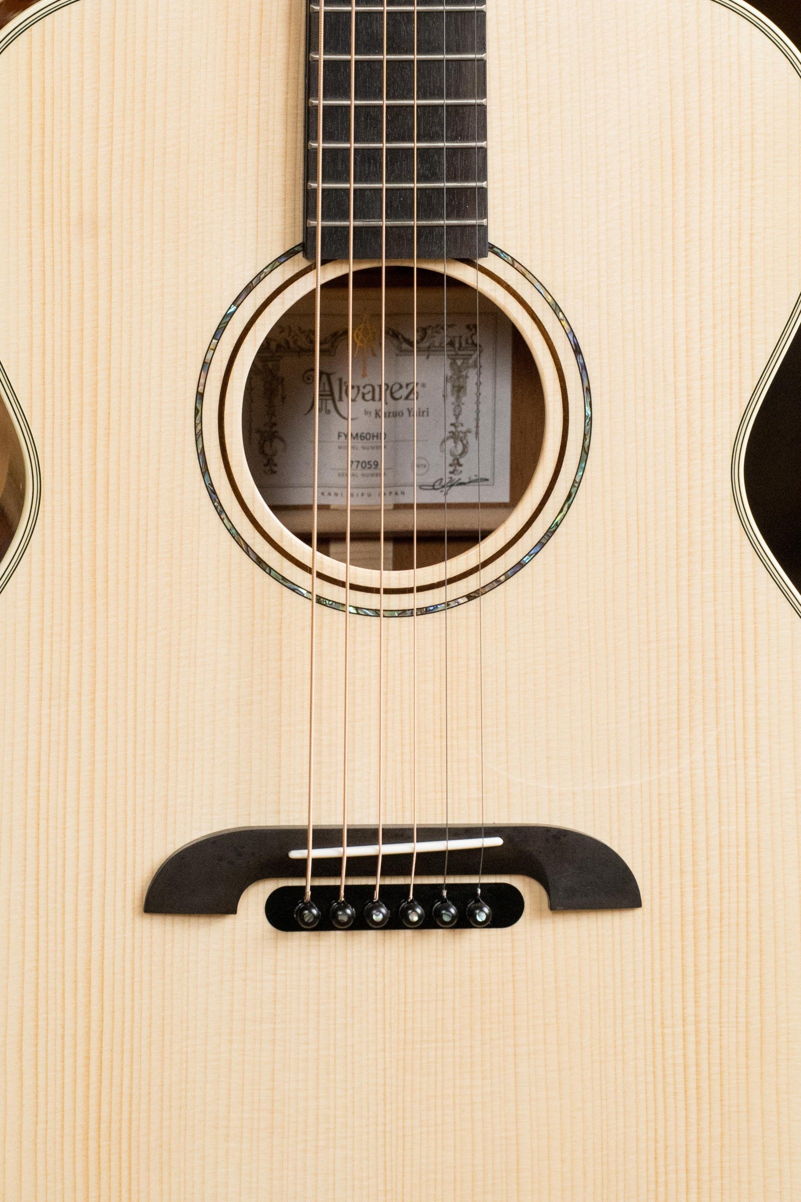 Alvarez Yairi Honduran Series FYM60HD Adirondack/Vintage Honduran Mahogany OM Acoustic Guitar #7059