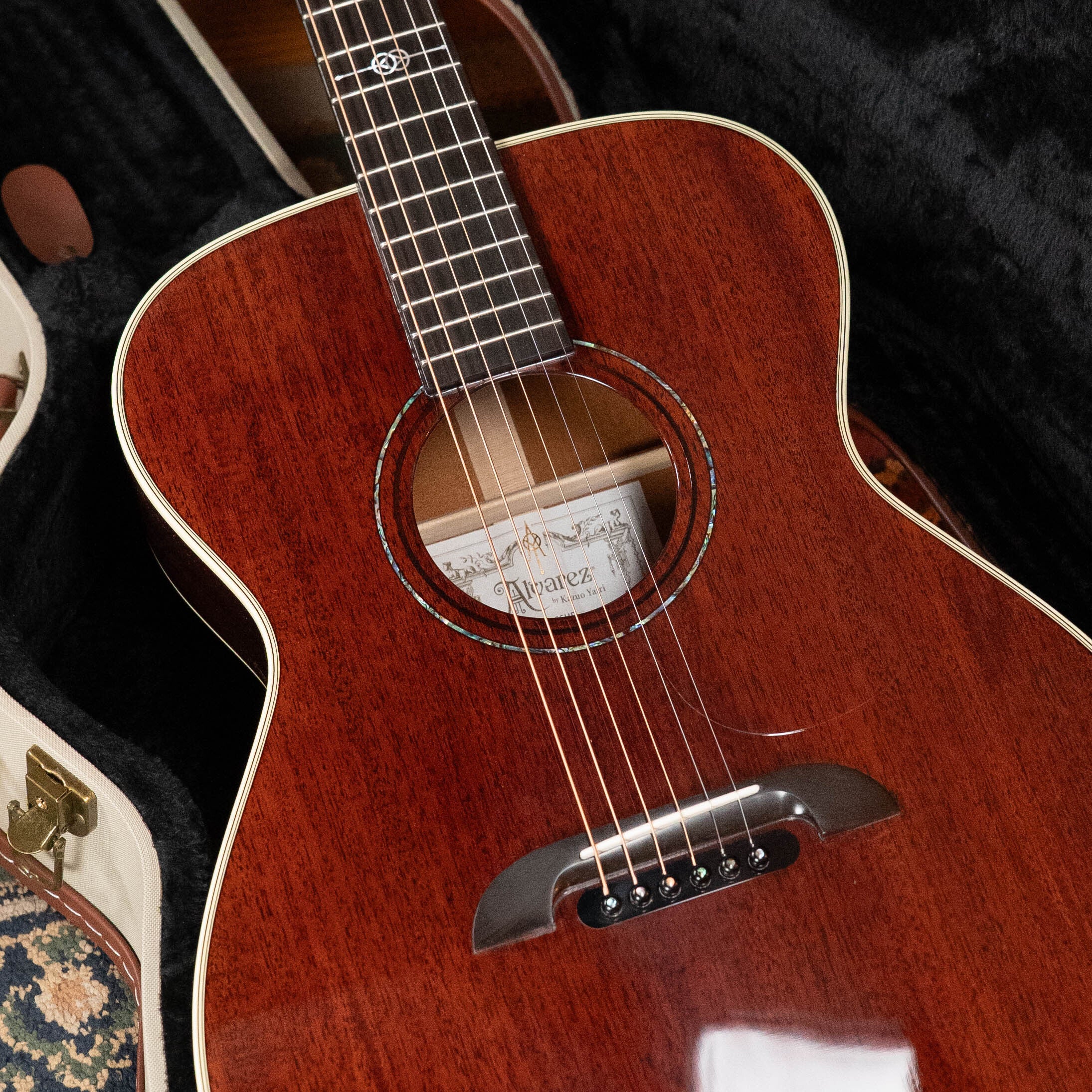 Alvarez Yairi Honduran Series FYM66HD All Vintage Honduran Mahogany OM Acoustic Guitar #7042