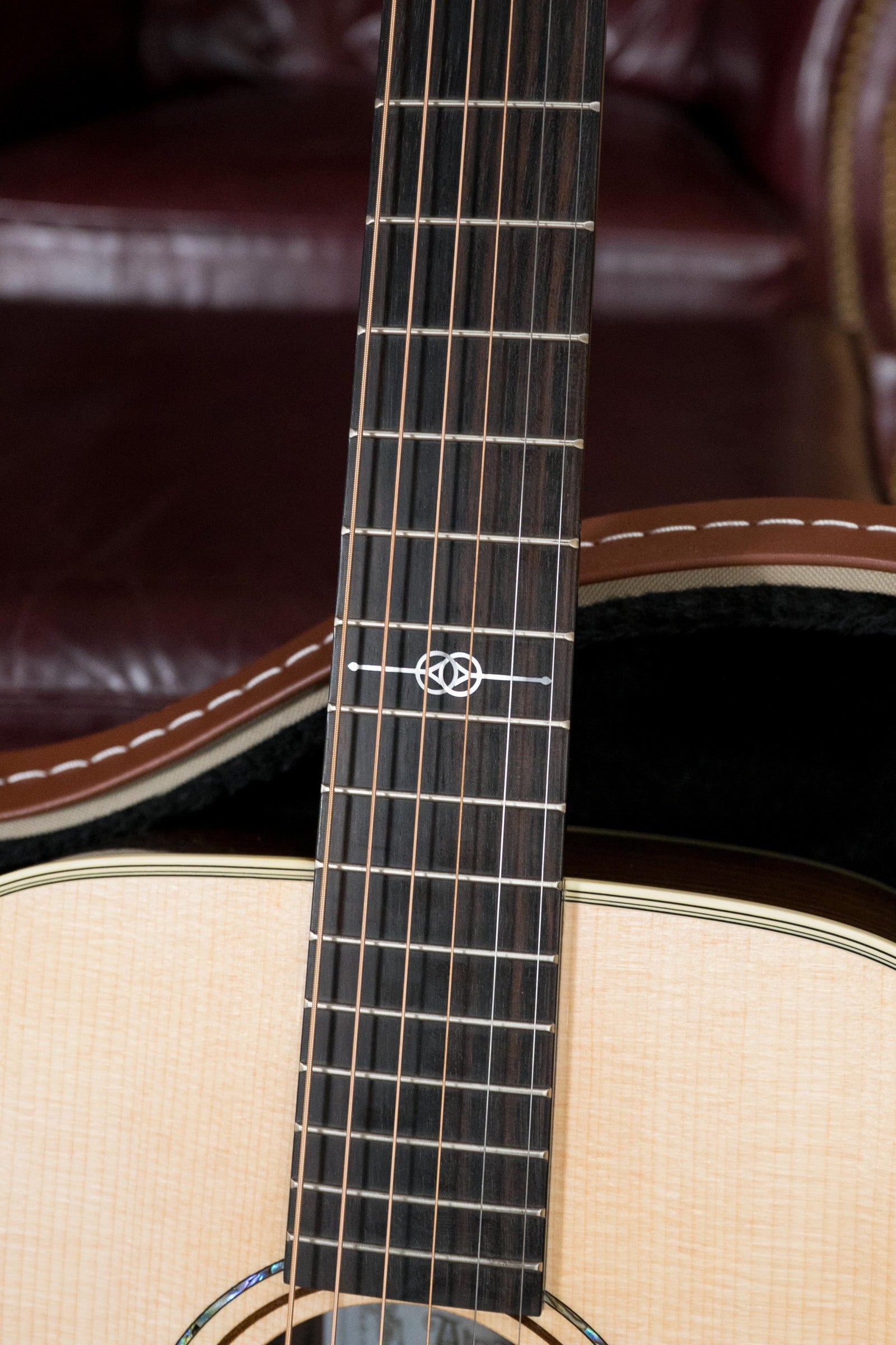Alvarez Yairi Masterworks DYM70 Sitka/Indian Rosewood Dreadnought Acoustic Guitar #6000
