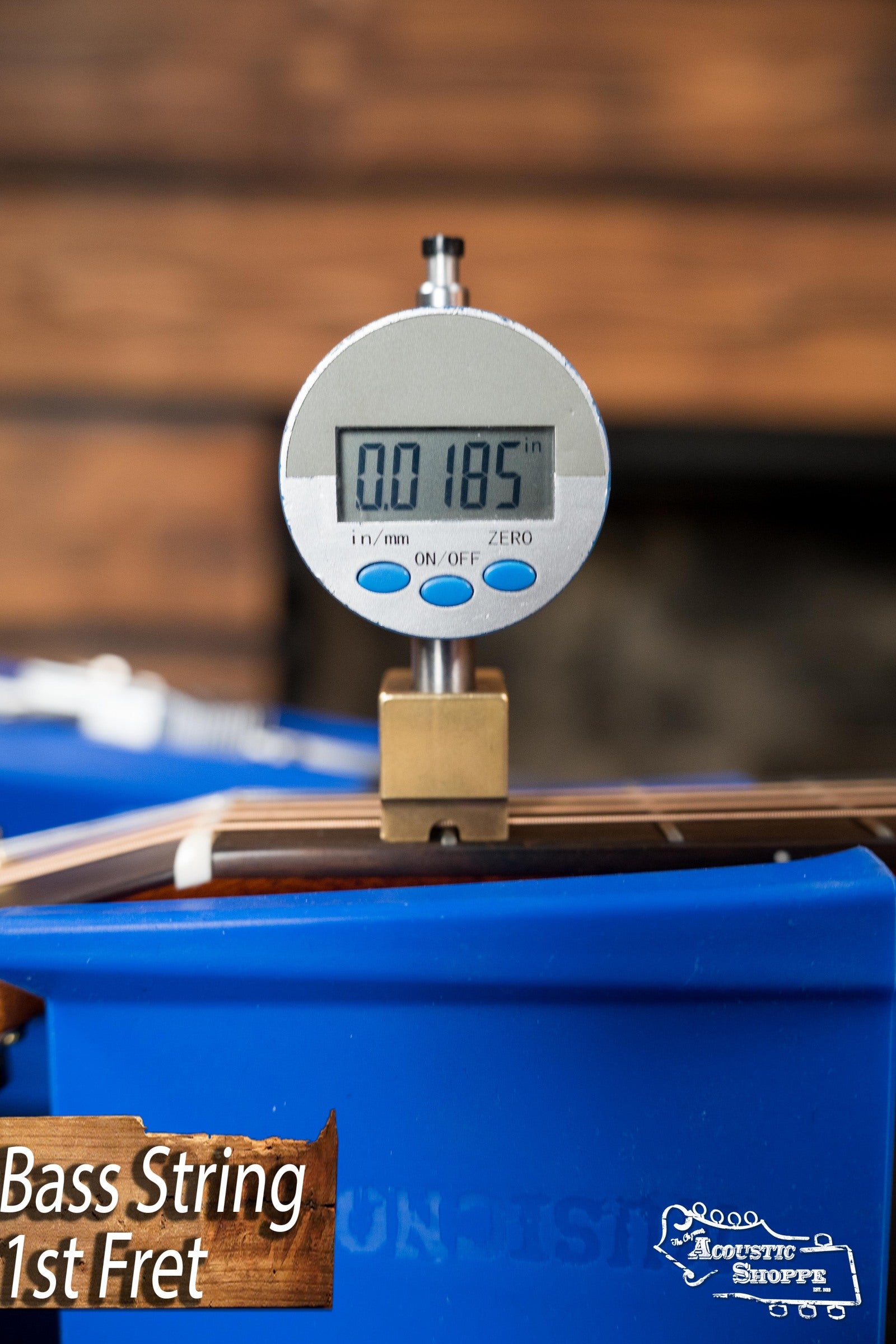 Alvarez Yairi Masterworks Series FYM77 Reserve 1 of 6 Worldwide Adirondack/Flamed Black Walnut OM Acoustic Guitar #6666