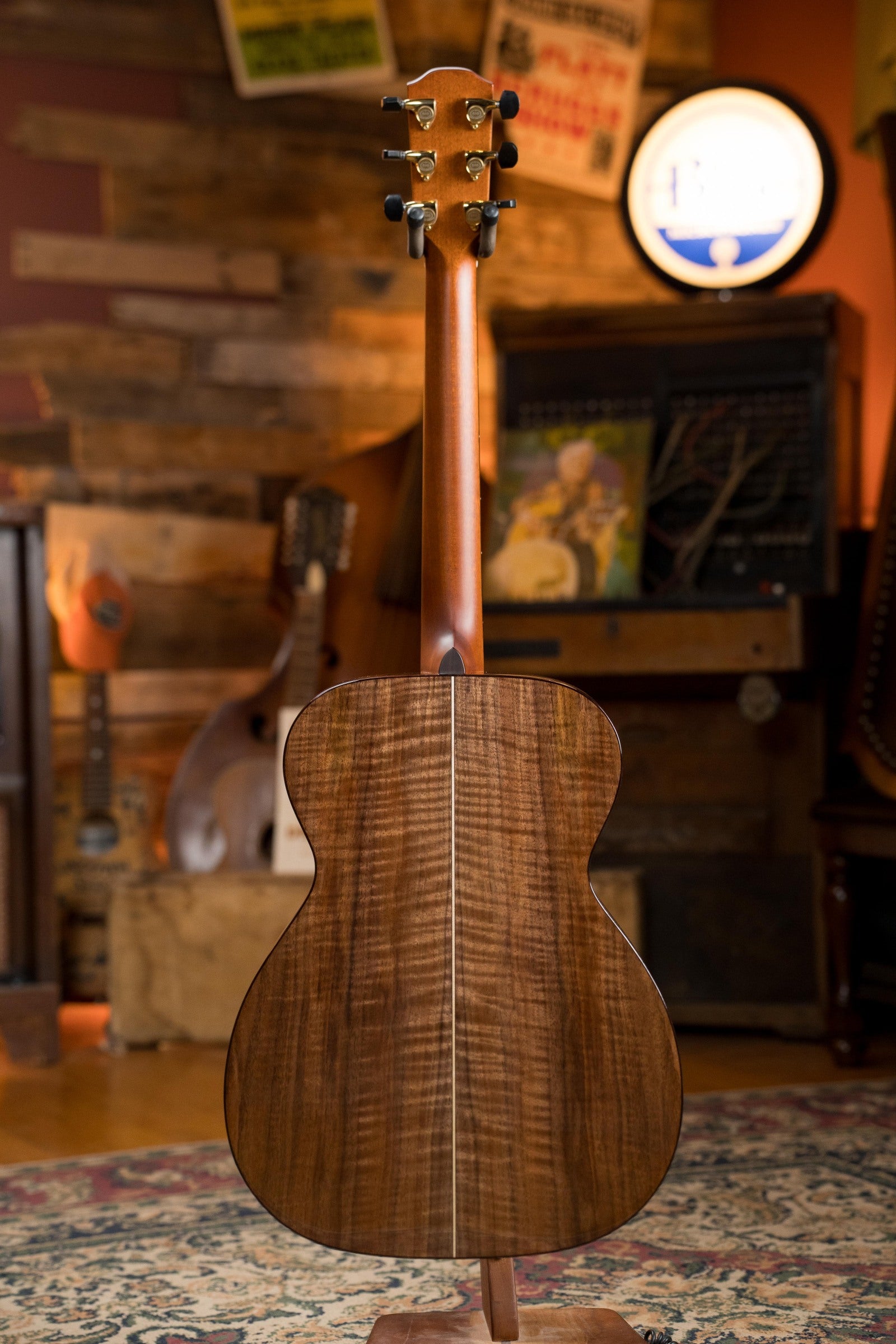 Alvarez Yairi Masterworks Series FYM77 Reserve 1 of 6 Worldwide Adirondack/Flamed Black Walnut OM Acoustic Guitar #6668