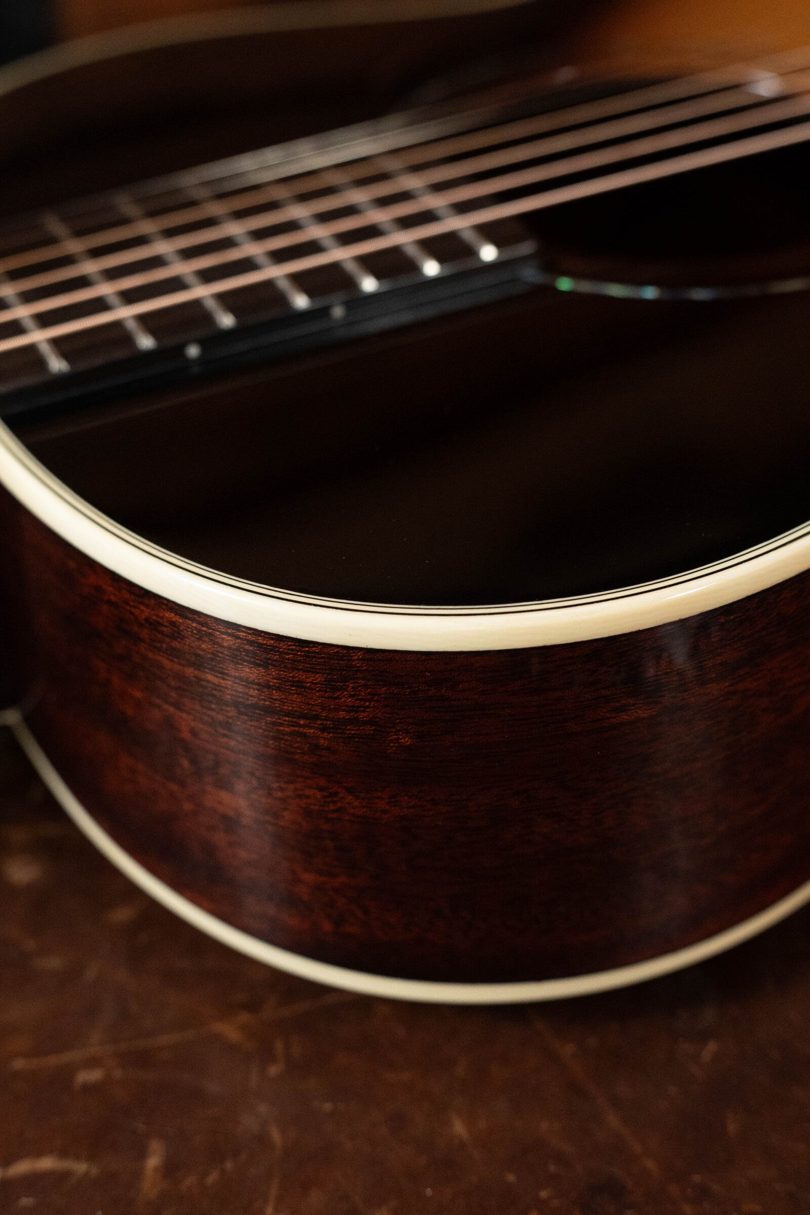 Alvarez Yairi PYM60 Masterworks Series Sitka/Mahogany Sunburst Parlor Acoustic Guitar #7031