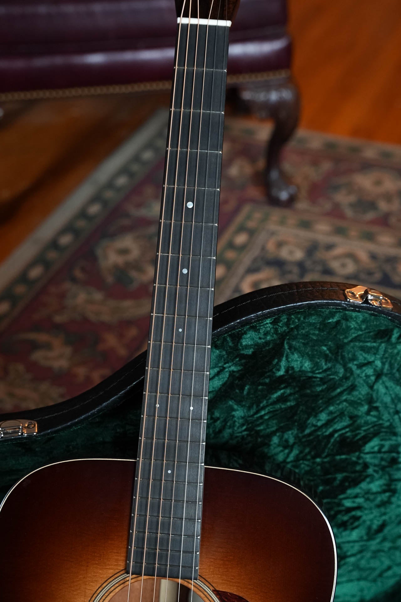 Bourgeois Country Boy Sitka/Mahogany Sunburst Touchstone Acoustic Guitar #0209