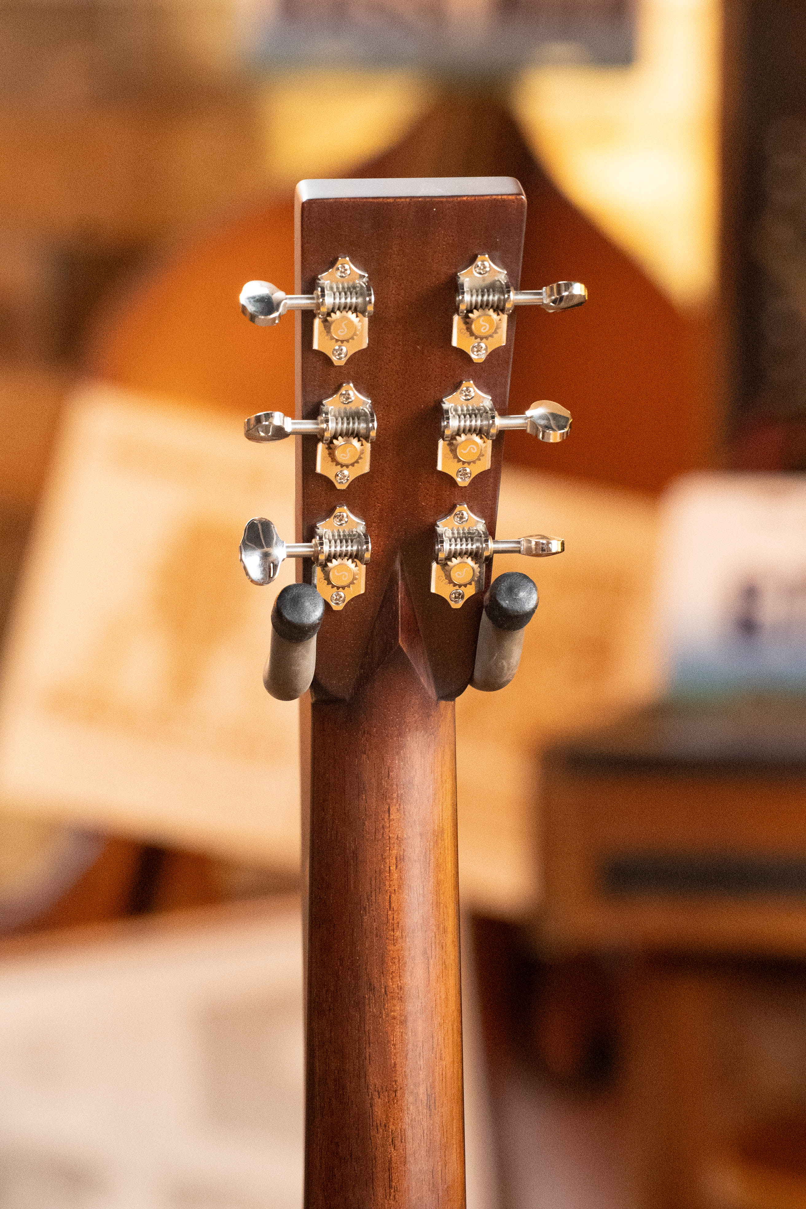 Bourgeois Country Boy Touchstone Series Sitka/Mahogany Orchestra Model Acoustic Guitar #2202