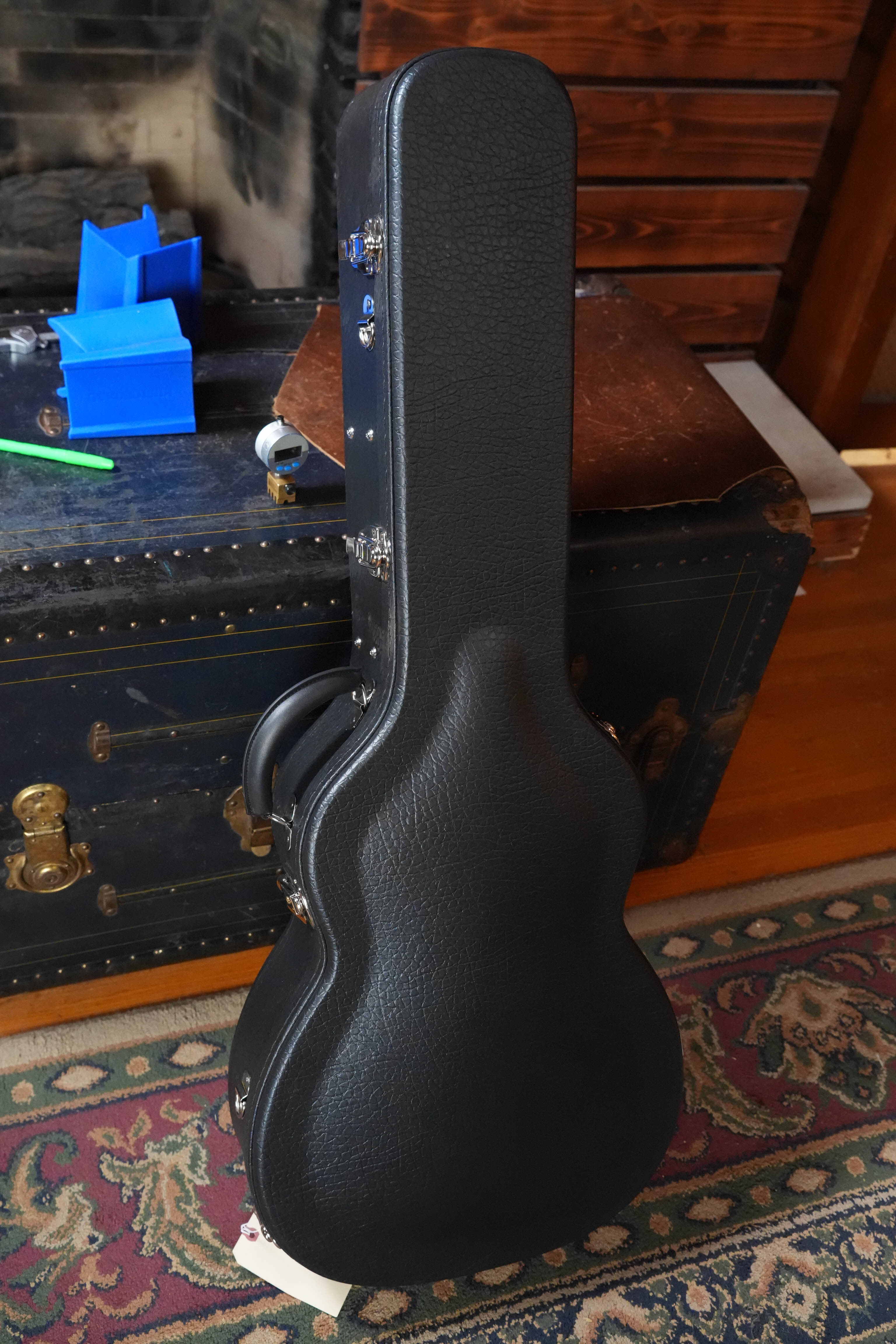 Bourgeois Country Boy Touchstone Series Sitka/Mahogany Orchestra Model Acoustic Guitar #3147