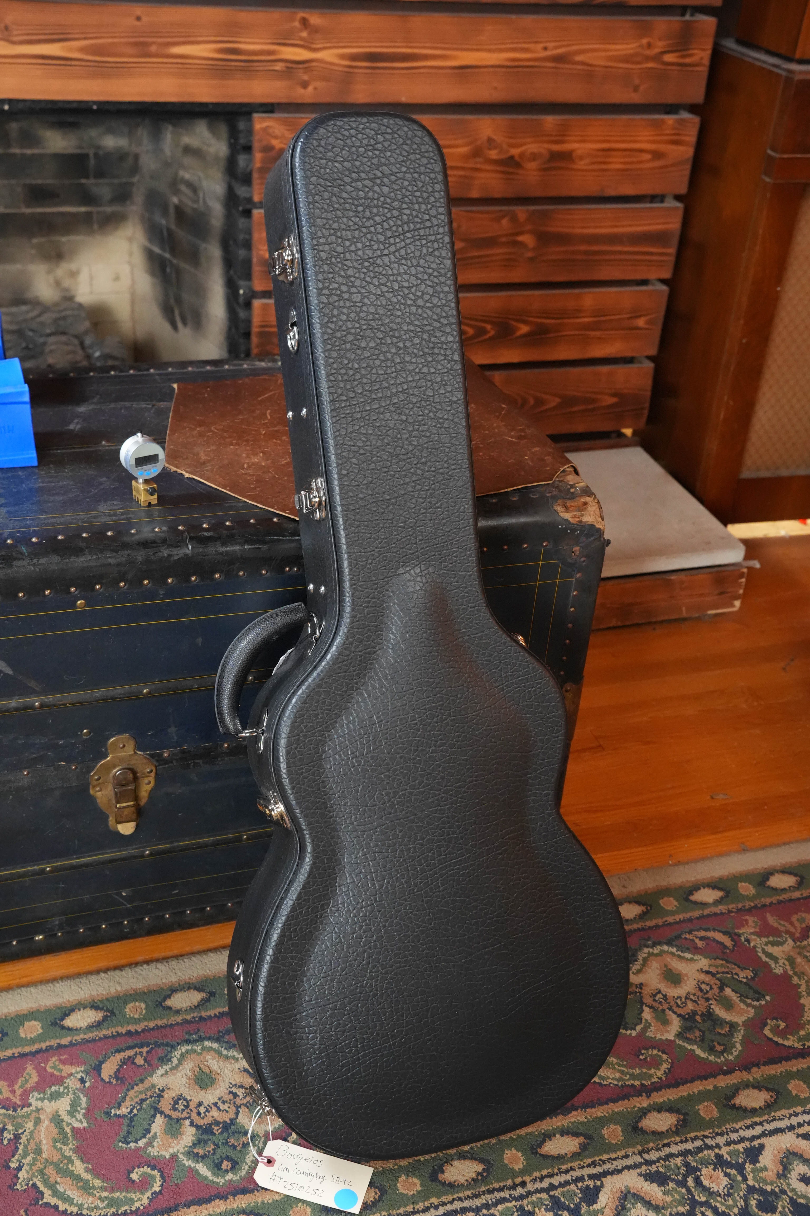 Bourgeois Country Boy Touchstone Series Sitka/Mahogany Sunburst Orchestra Model Acoustic Guitar #0252