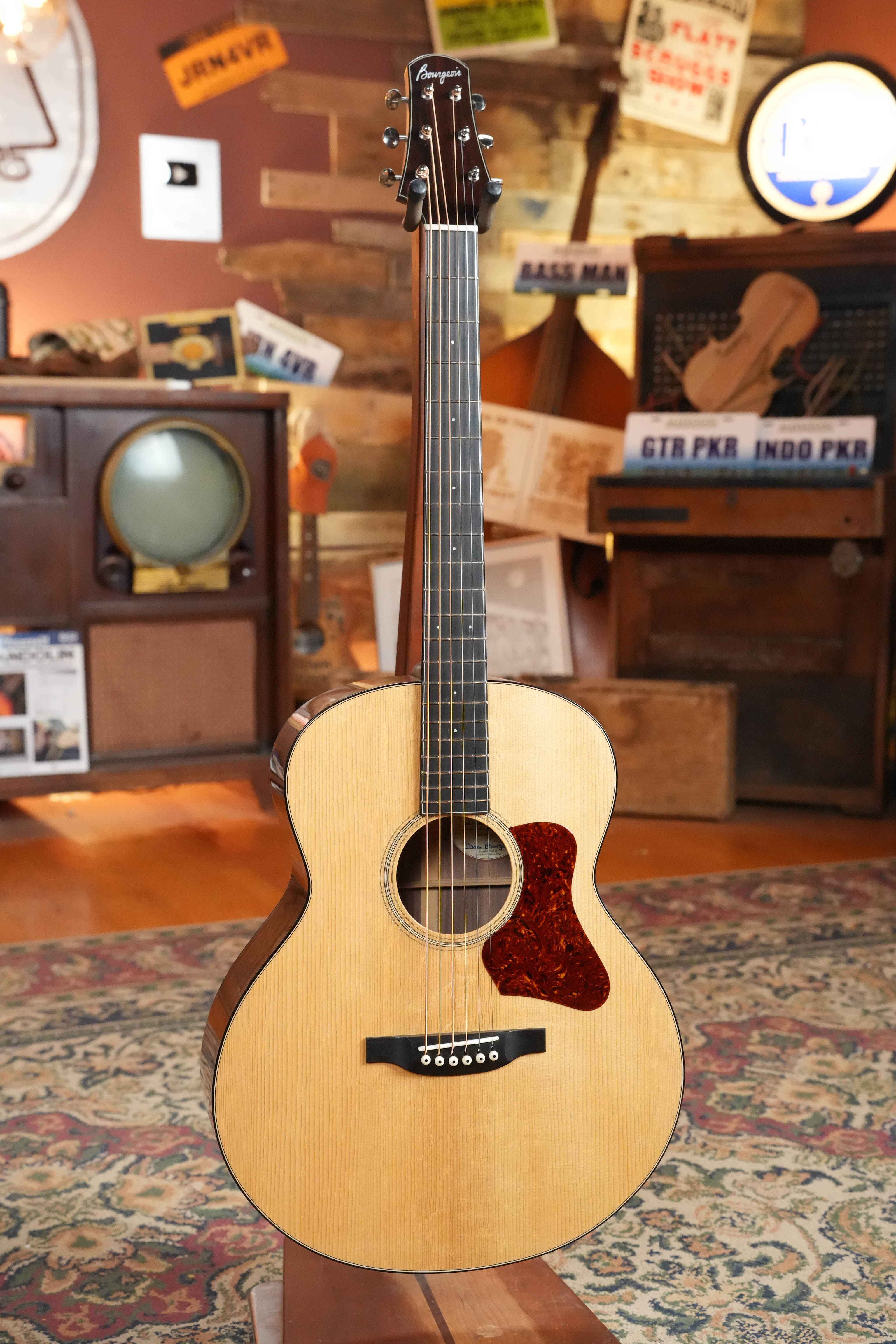 Bourgeois Legacy Series The Champ Adirondack/Walnut Baritone Custom Jumbo Acoustic Guitar #1260