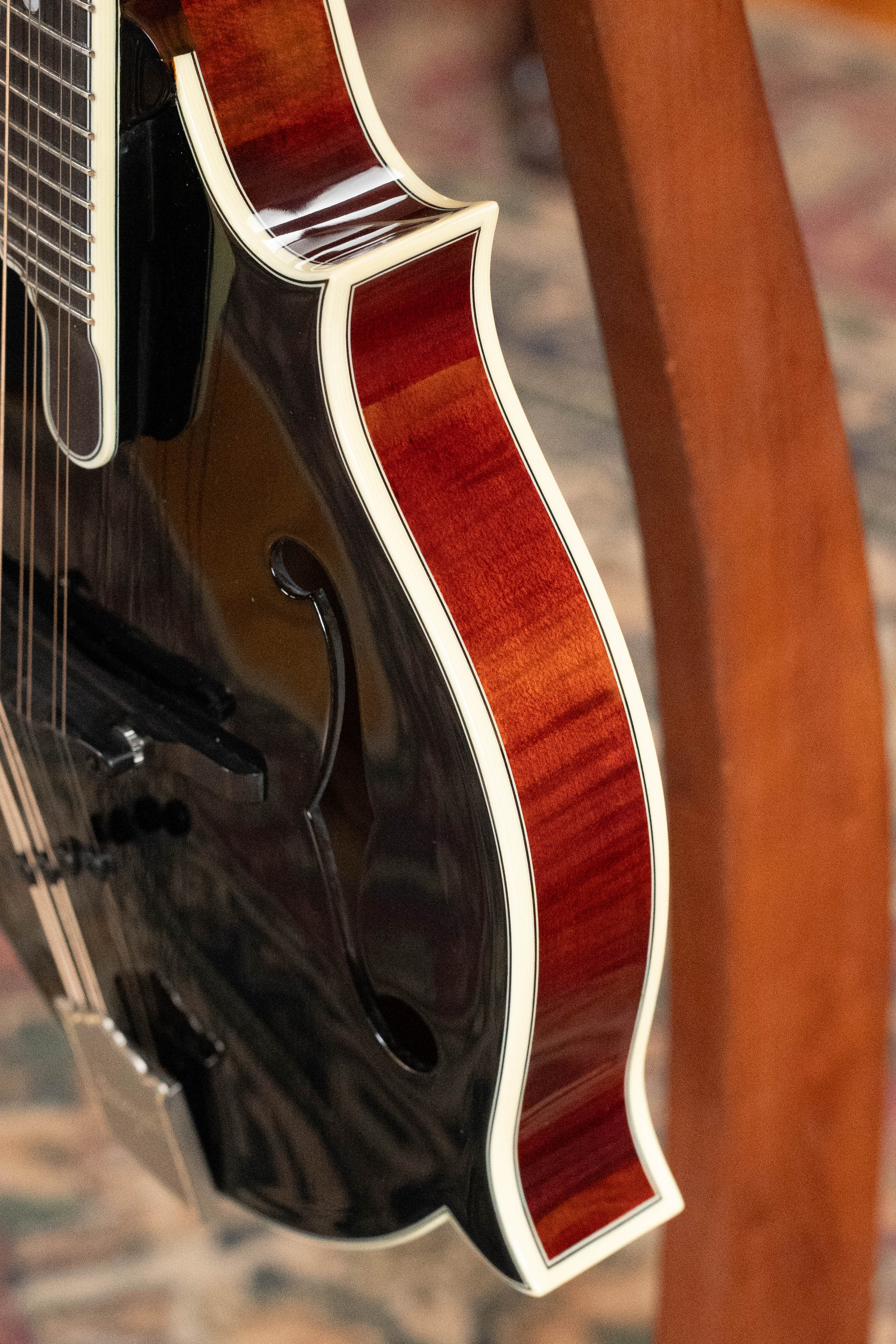 Bourgeois M5-F-BT Aged-Tone Adirondack/Maple Black Top F-Style Mandolin #6114