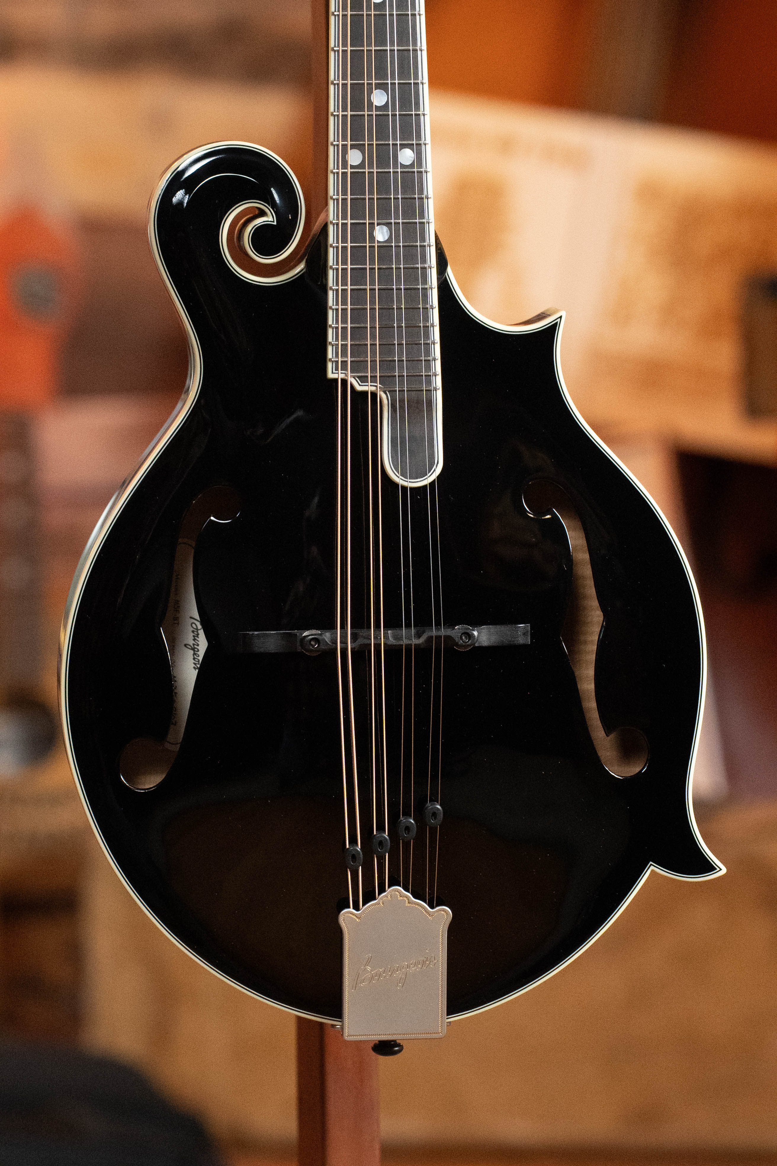 Bourgeois M5-F-BT Aged-Tone Adirondack/Maple Black Top F-Style Mandolin #8103