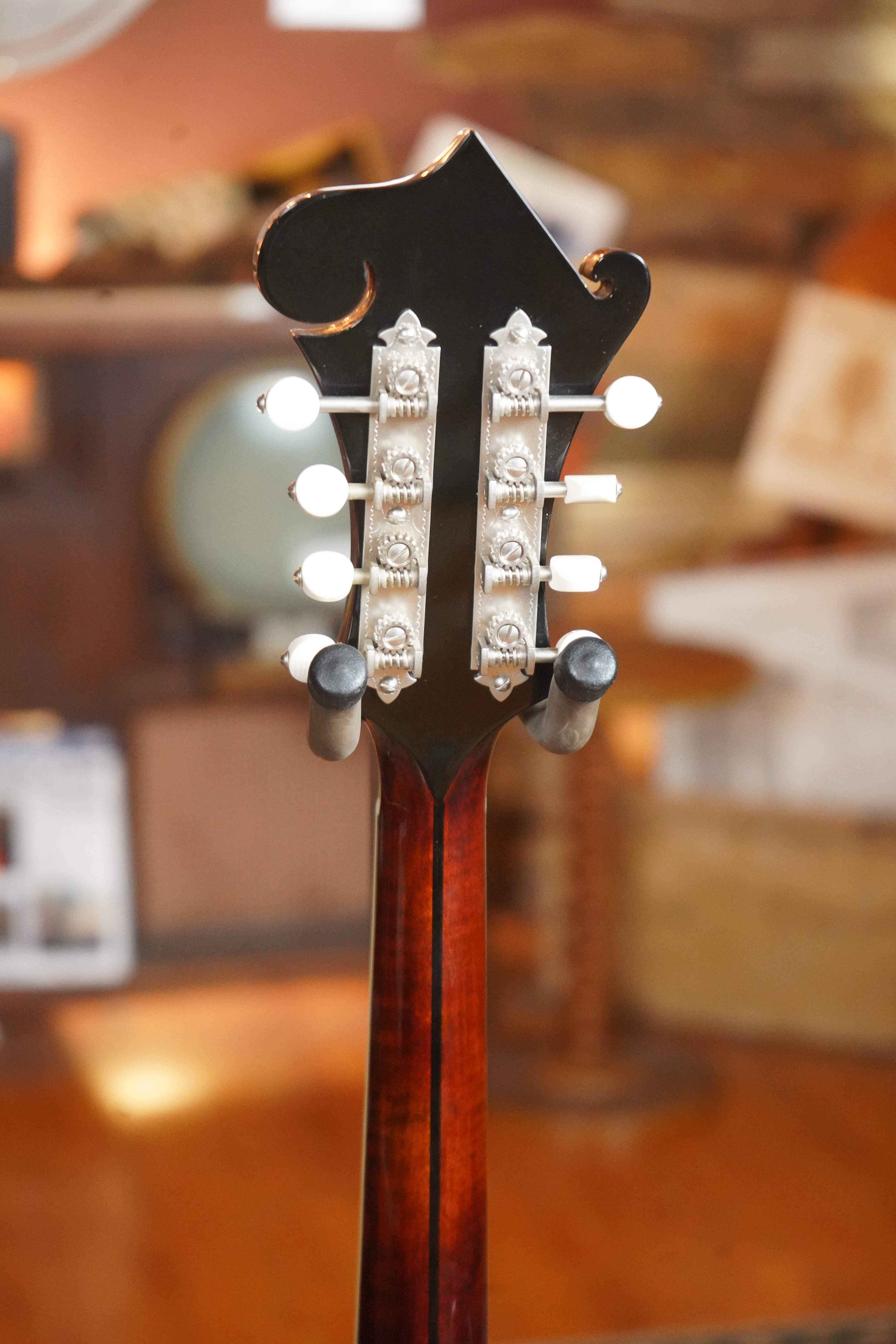 Bourgeois M5-F-BT Aged-Tone Finish Black Top F-Style Mandolin #6112