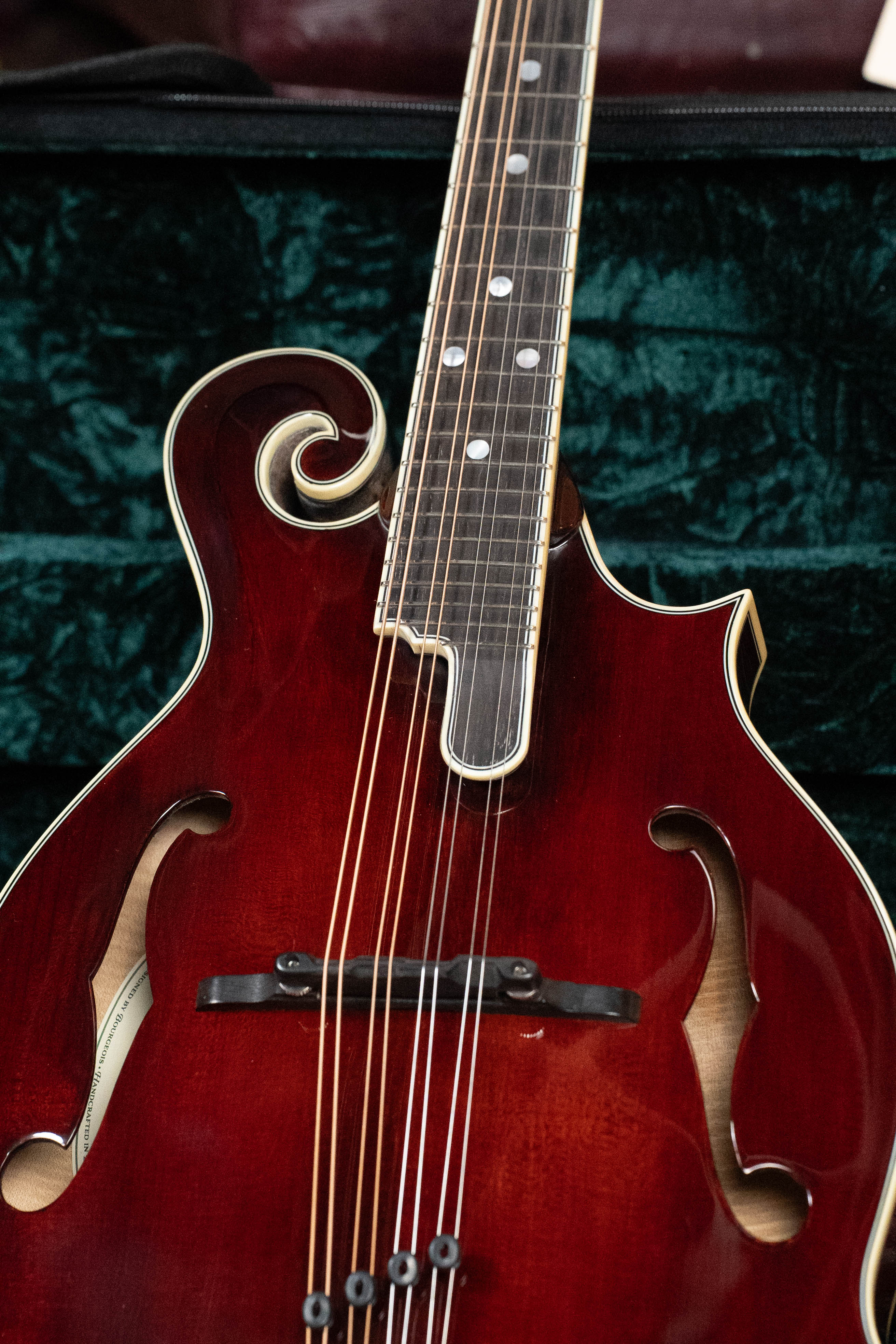 Bourgeois M5-F-CR Aged-Tone Adirondack/Maple Cordovan Red F-Style Mandolin #2001