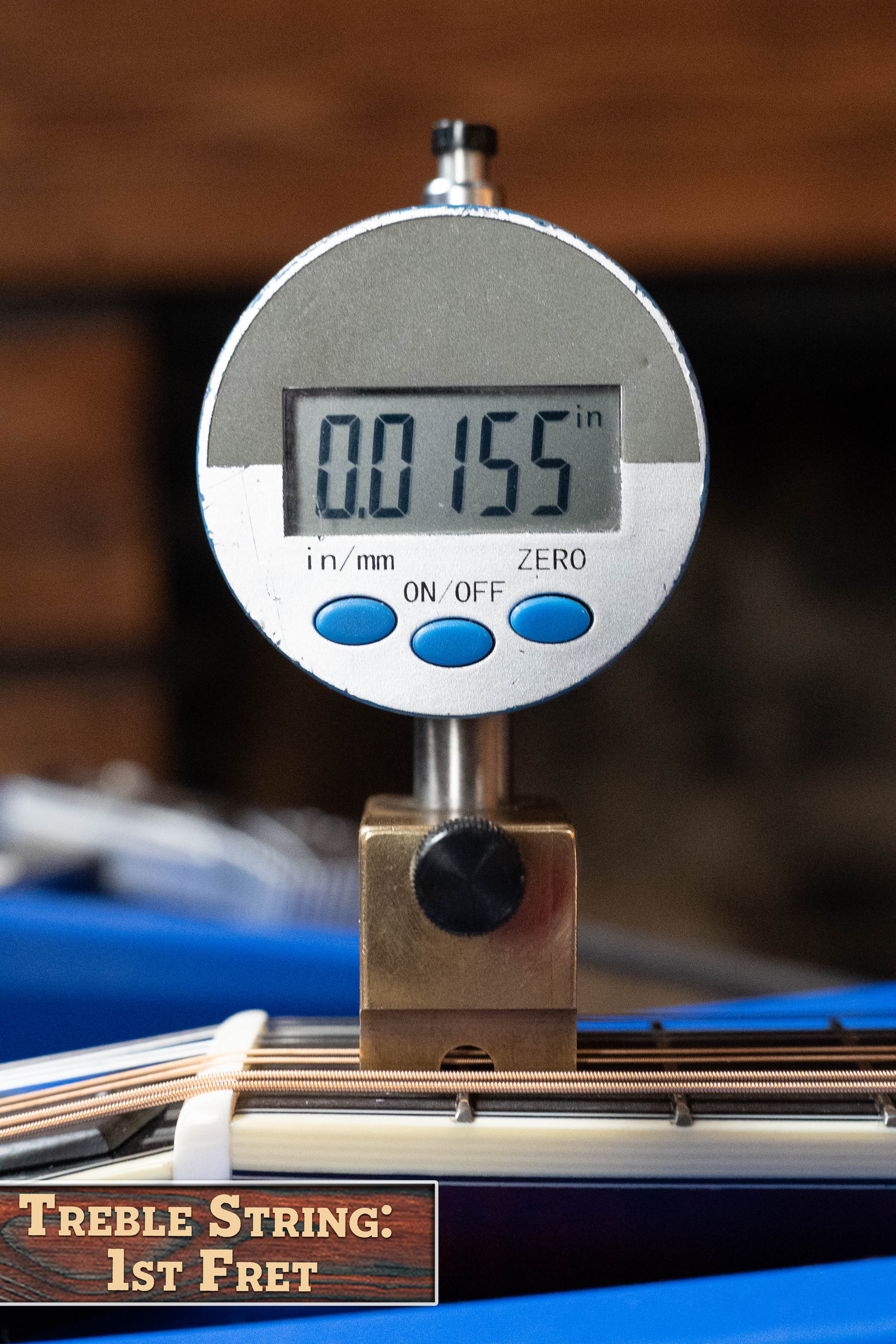 Bourgeois M5-F-CR Aged-Tone Adirondack/Maple Cordovan Red F-Style Mandolin #2001