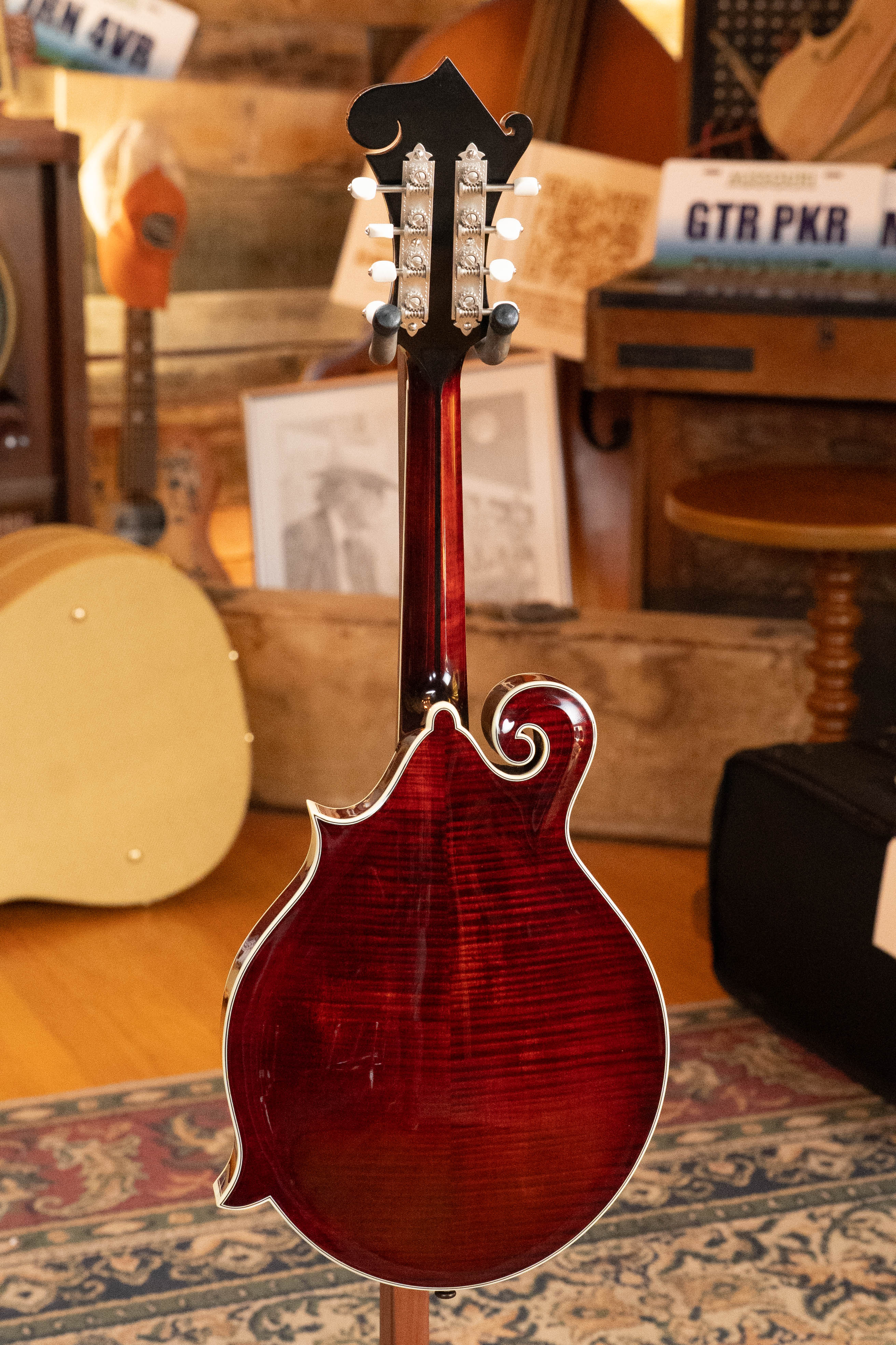 Bourgeois M5-F-CR Aged-Tone Adirondack/Maple Cordovan Red F-Style Mandolin #2139