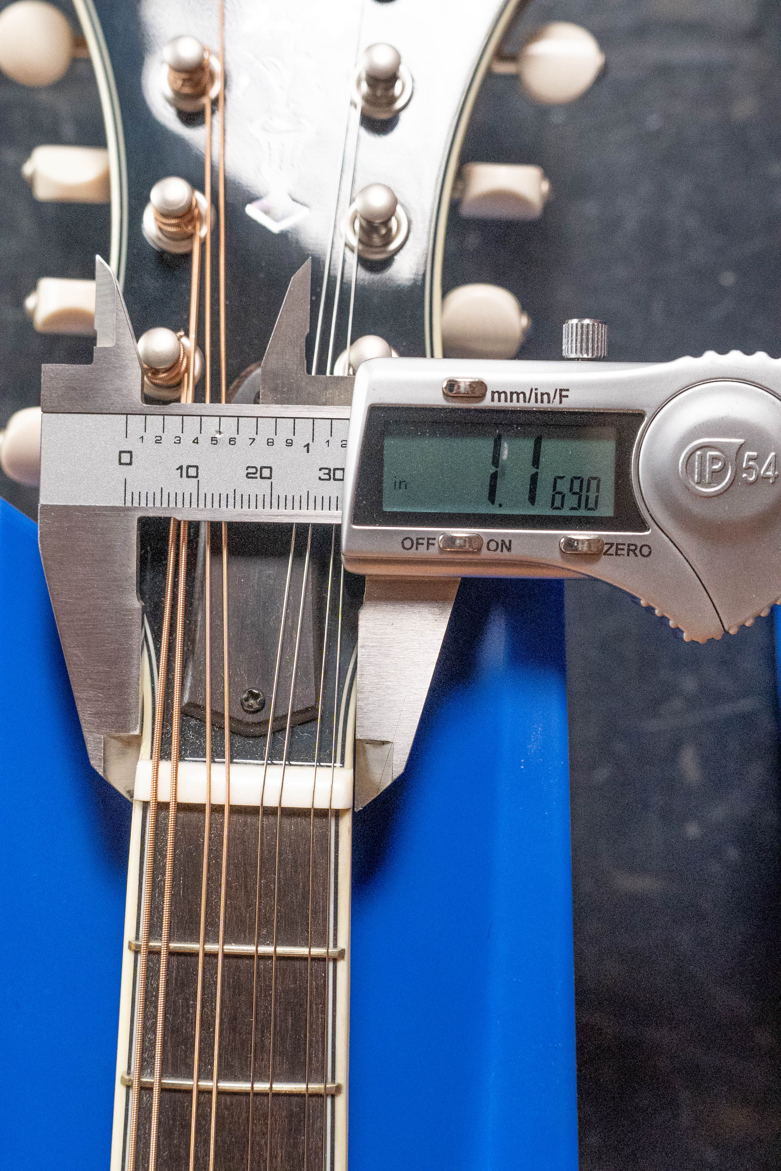 Bourgeois M5-F Aged-Tone Adirondack/Maple F-Style Mandolin #4105