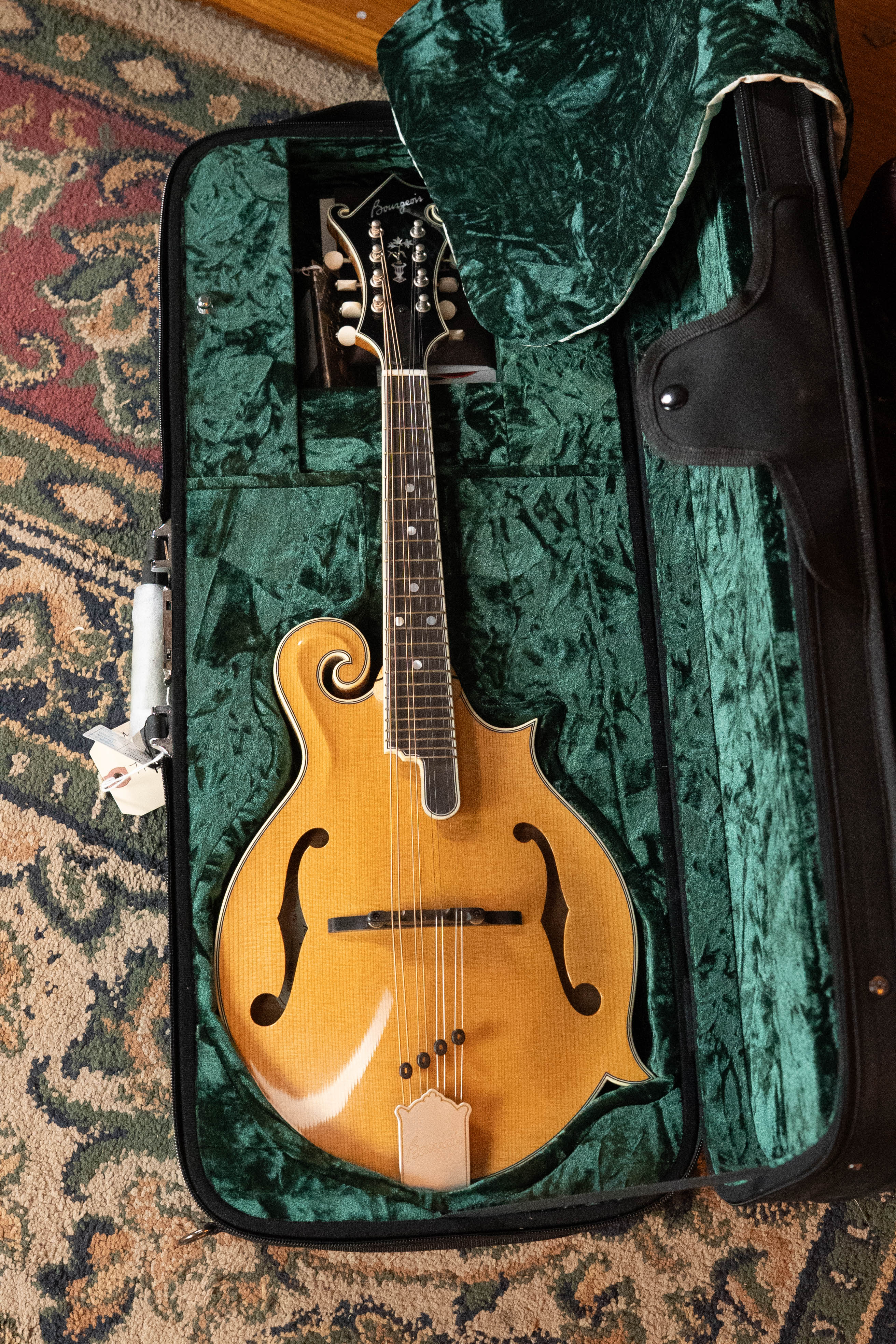 Bourgeois M5-F Aged-Tone Adirondack/Maple F-Style Mandolin #4105