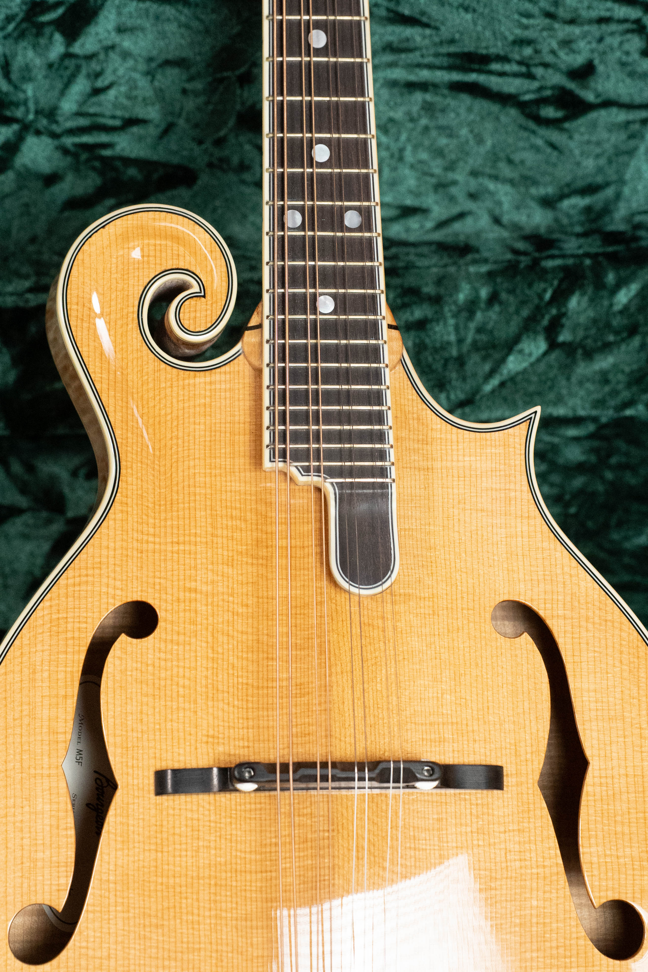 Bourgeois M5-F Aged-Tone Adirondack/Maple F-Style Mandolin #4105