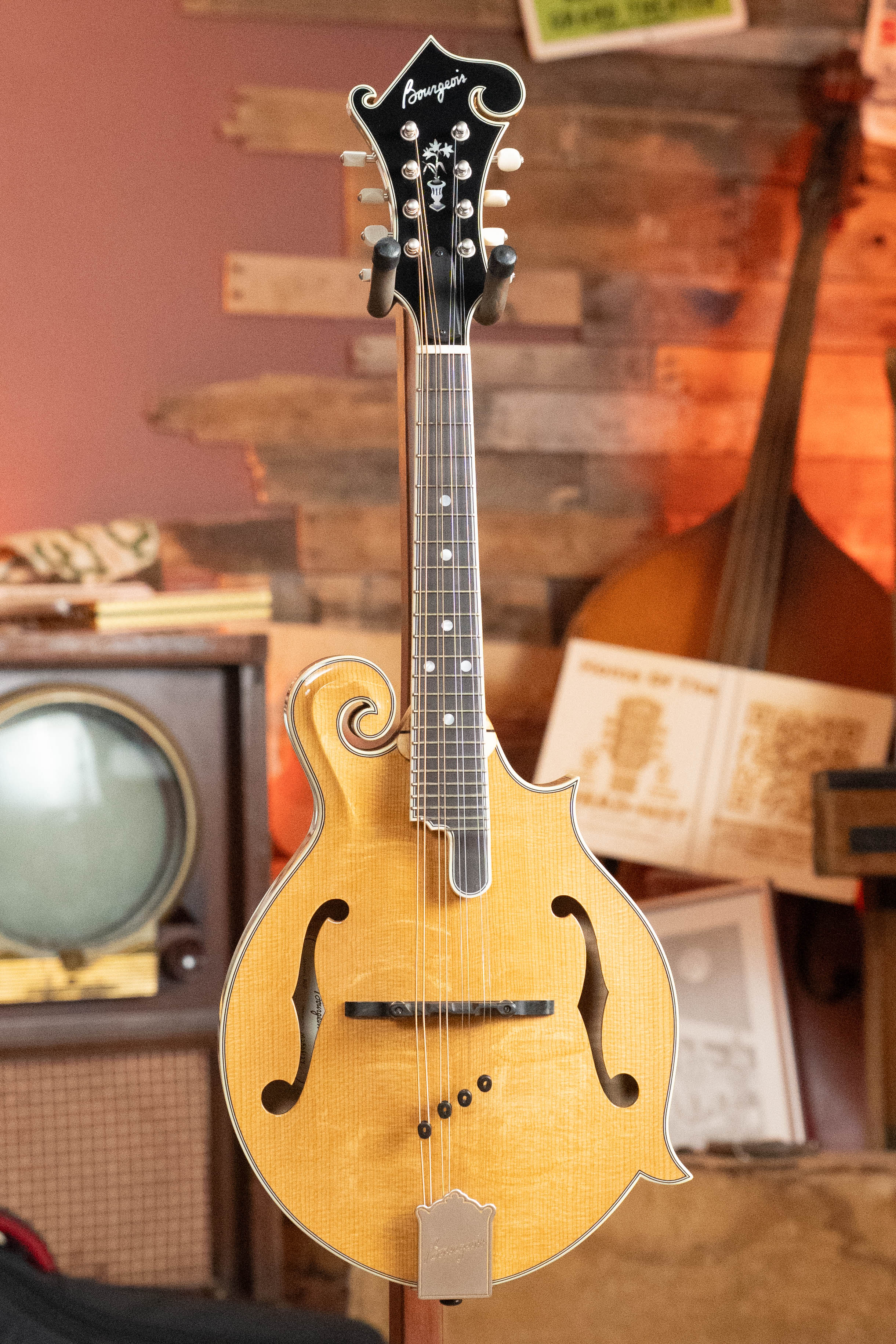 Bourgeois M5-F Aged-Tone Adirondack/Maple F-Style Mandolin #6127