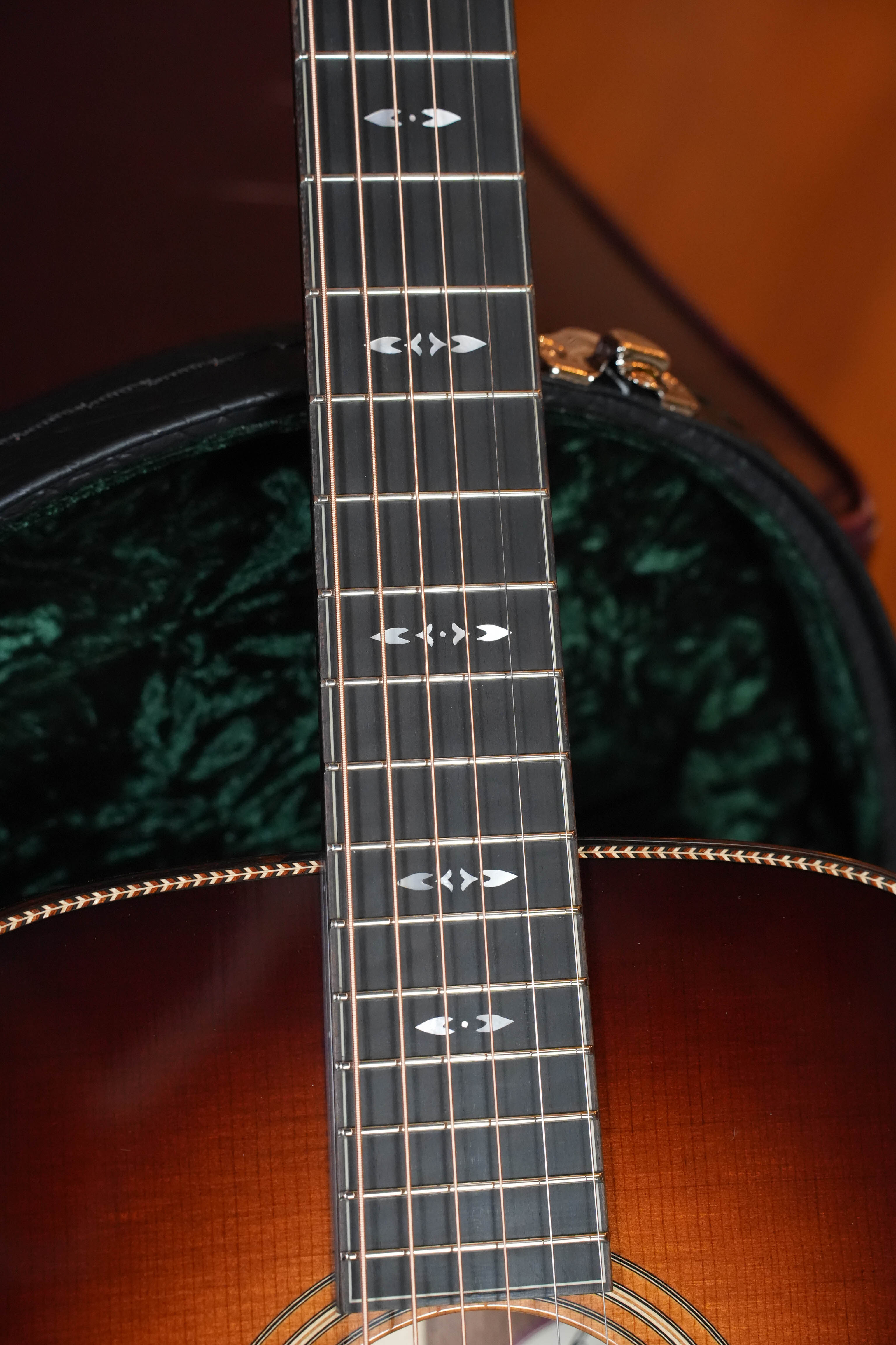 Bourgeois OMSIG-SB/TS Touchstone Signature Torrefied Alaskan Sitka/Madagascar Rosewood Sunburst Orchestra Model Acoustic Guitar #1298
