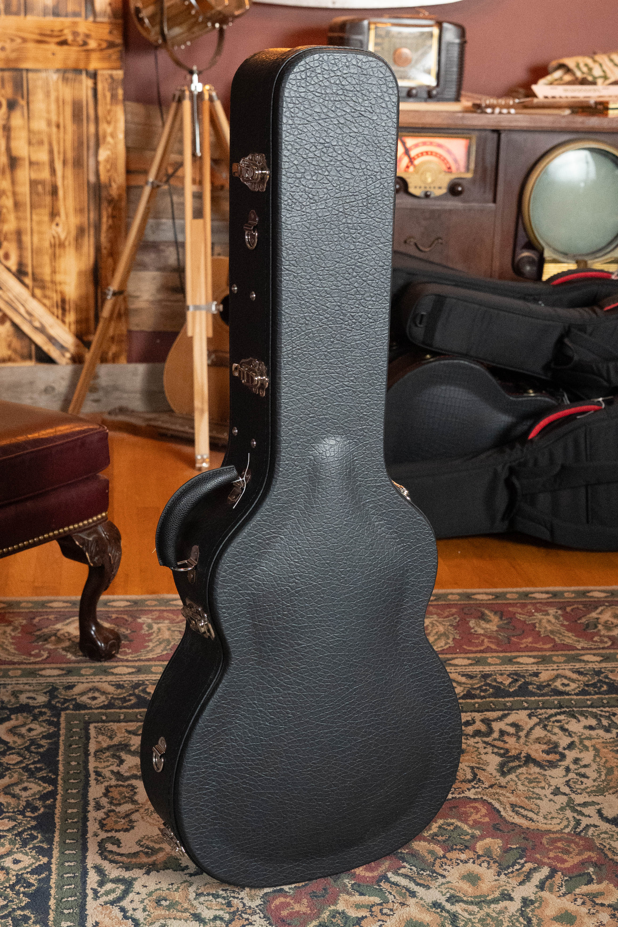 Bourgeois OM Touchstone Signature Torrefied Alaskan Sitka/Madagascar Rosewood Acoustic Guitar #5204